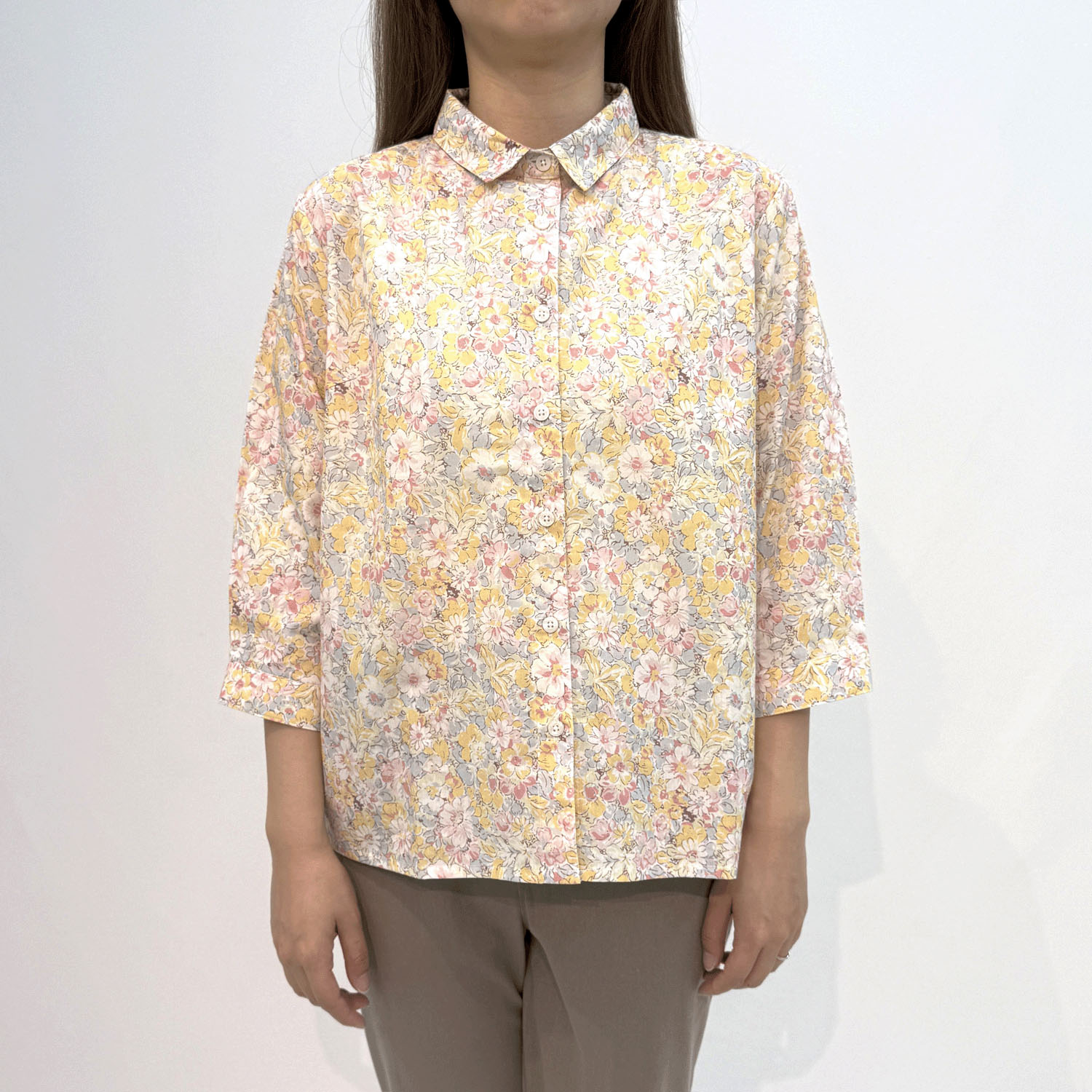 T’BIS STUDIO 7分袖水彩花柄シャツ