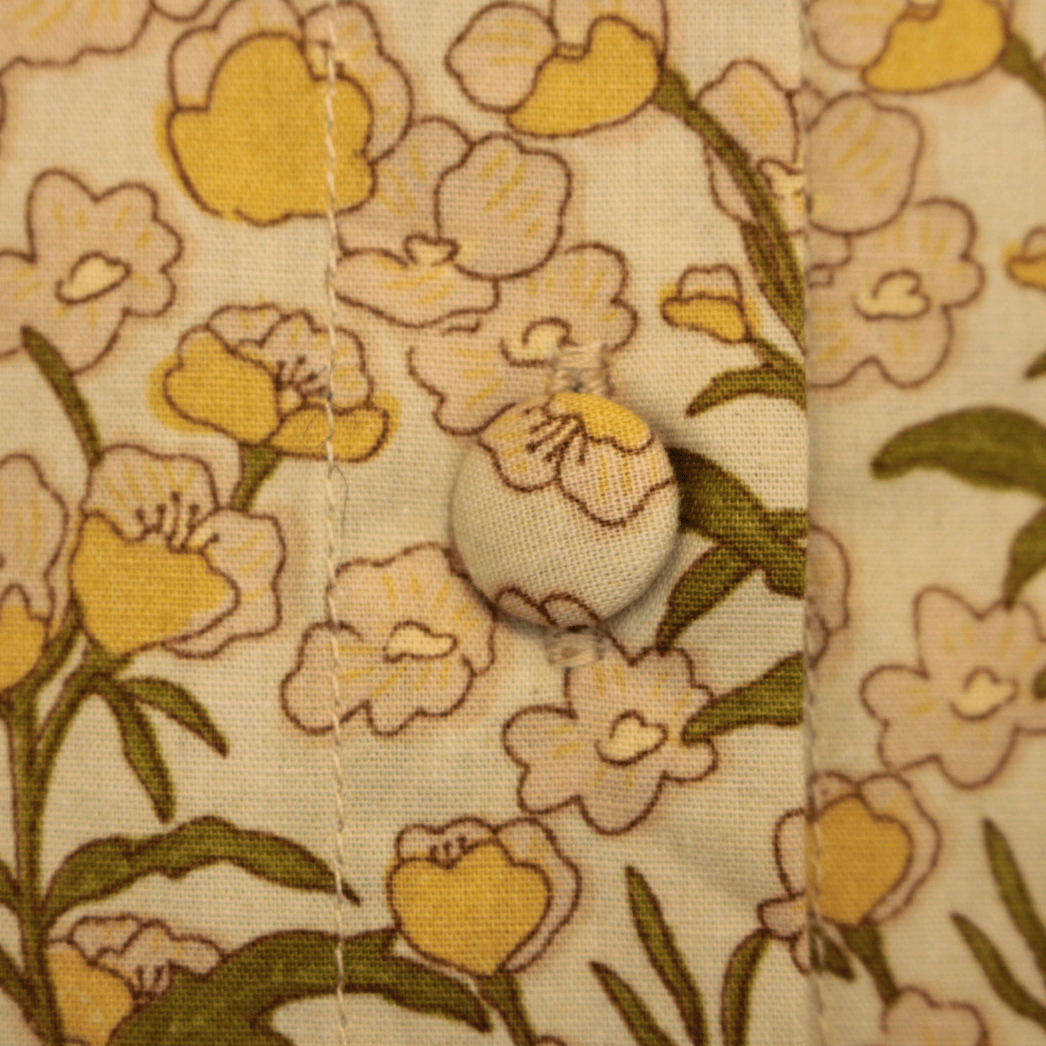 T’BIS STUDIO 7分袖ボタニカル柄ラウンドネックシャツ - 画像7