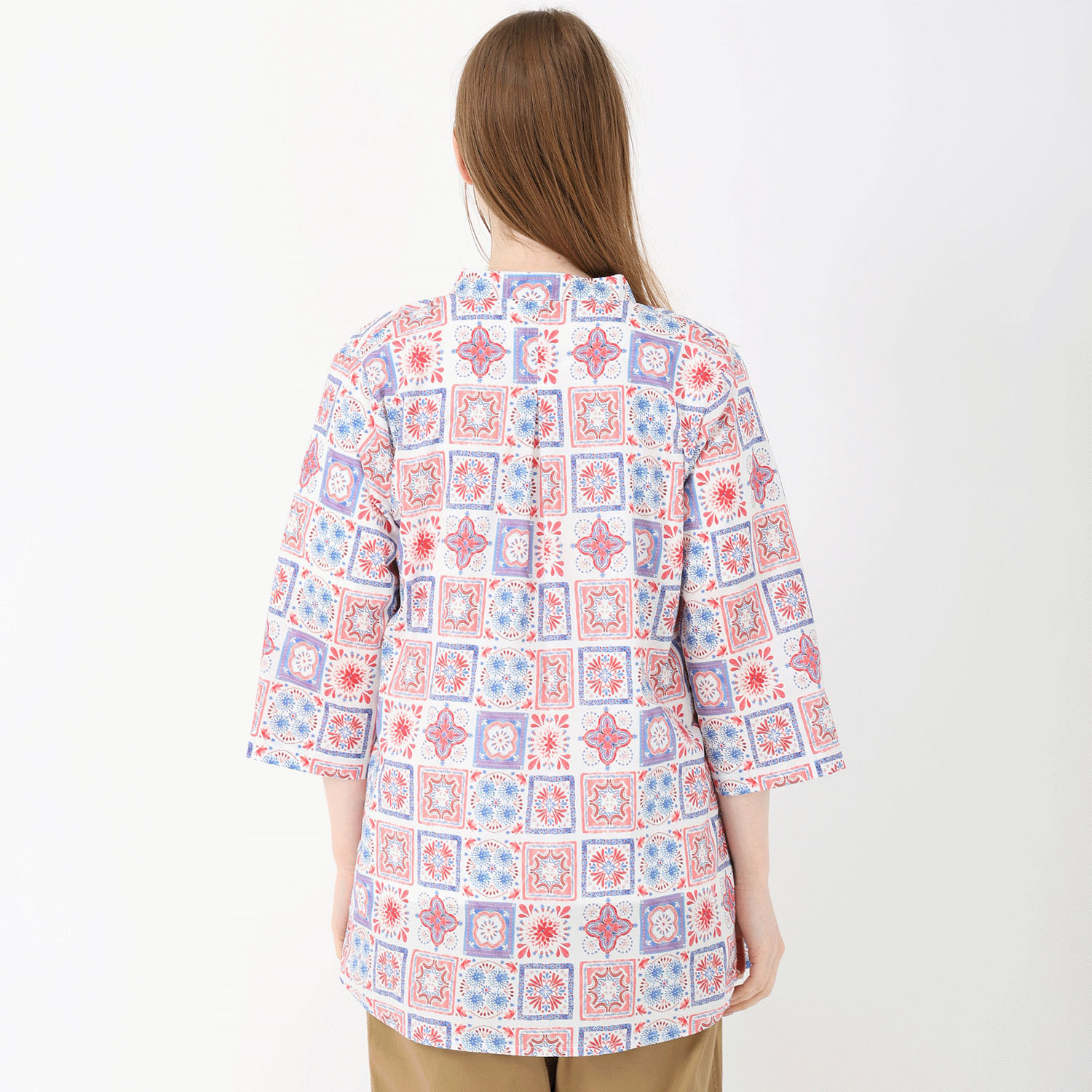 T’BIS STUDIO お花タイル柄七分袖チュニック丈シャツ - 画像14