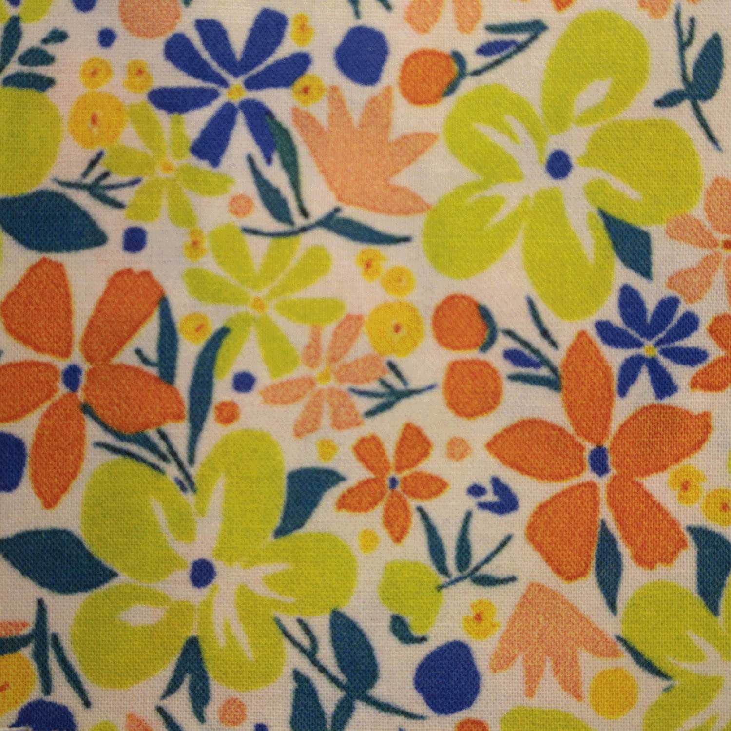 T’BIS STUDIO 花柄プリントスタンドネック半袖シャツ - 画像4