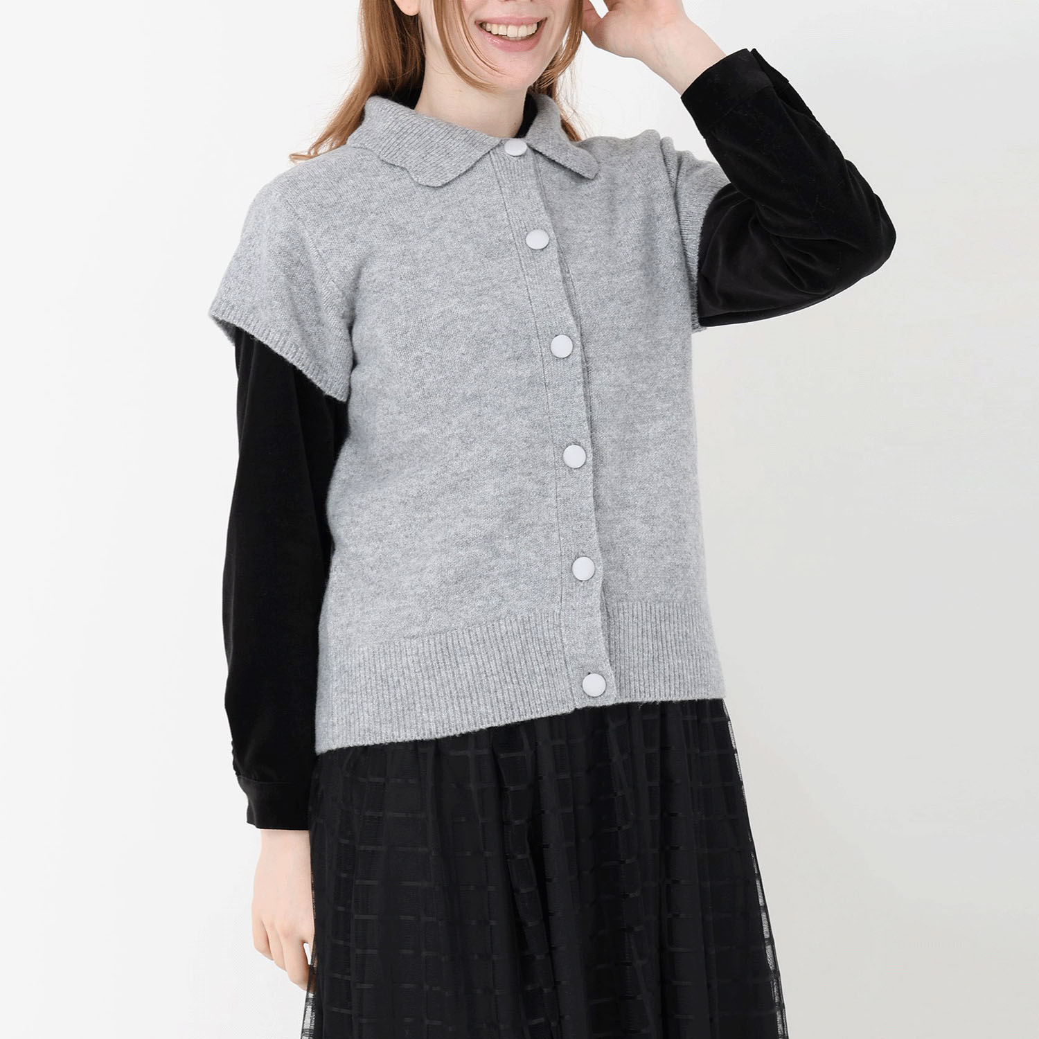 T’BIS STUDIO  ウール混スカラップ襟付きベスト - 画像1