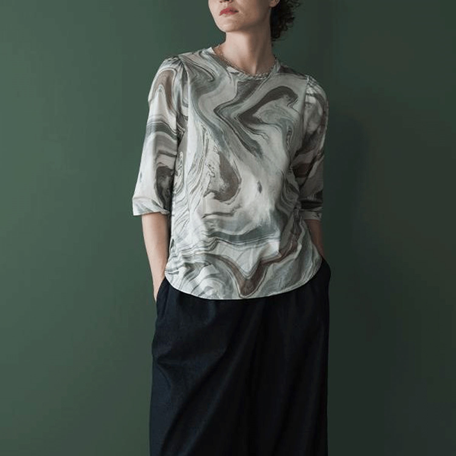 【お取り寄せ】akane マーブル柄プリントT - 画像4