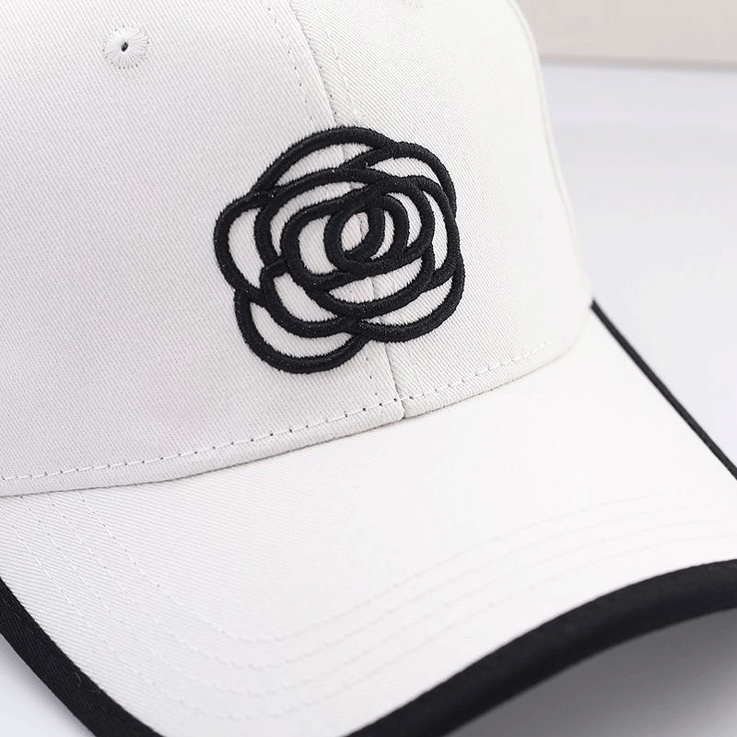 カメリア刺繍キャップ - 画像4