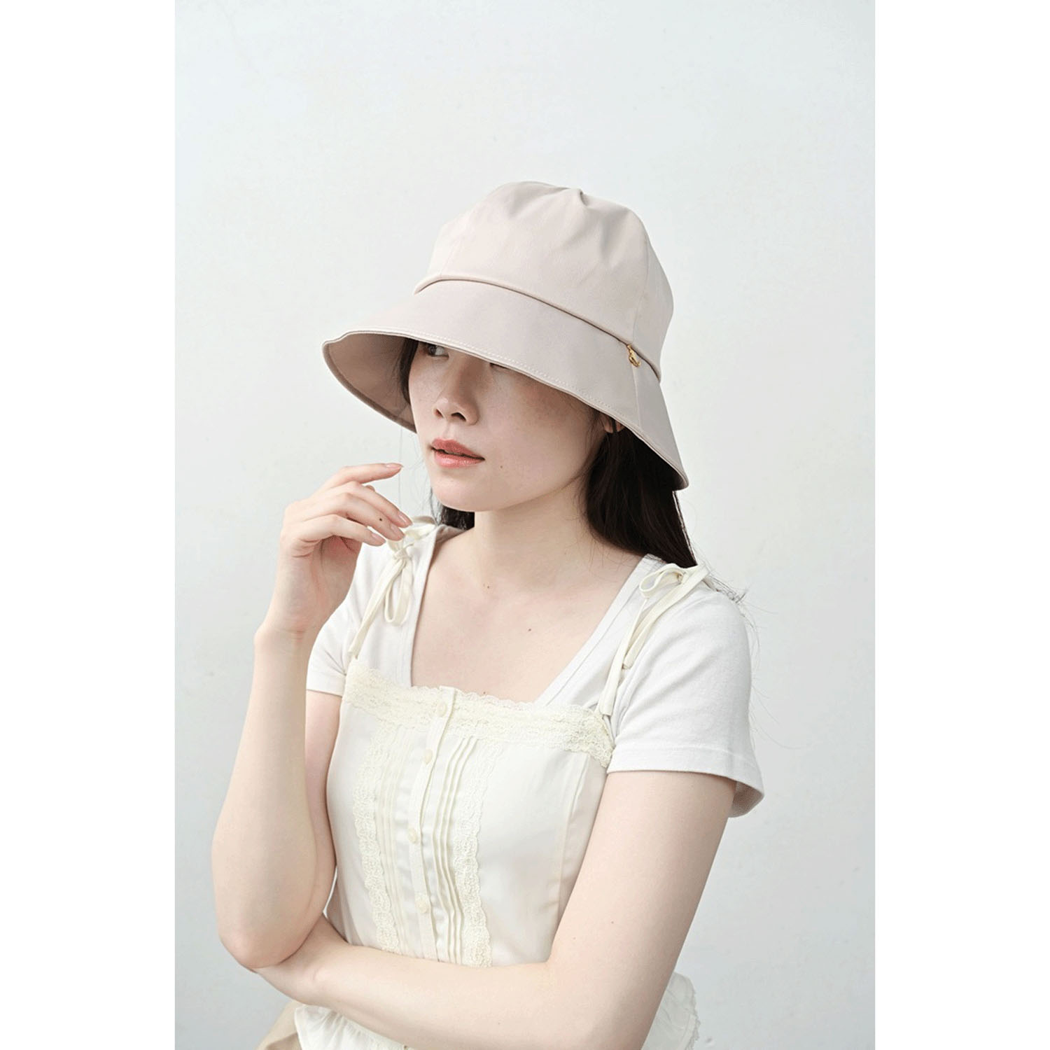 ネコチャーム付きサテンハット