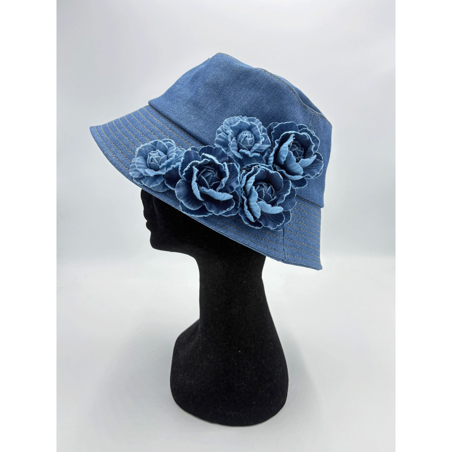 デニム花付きバケット