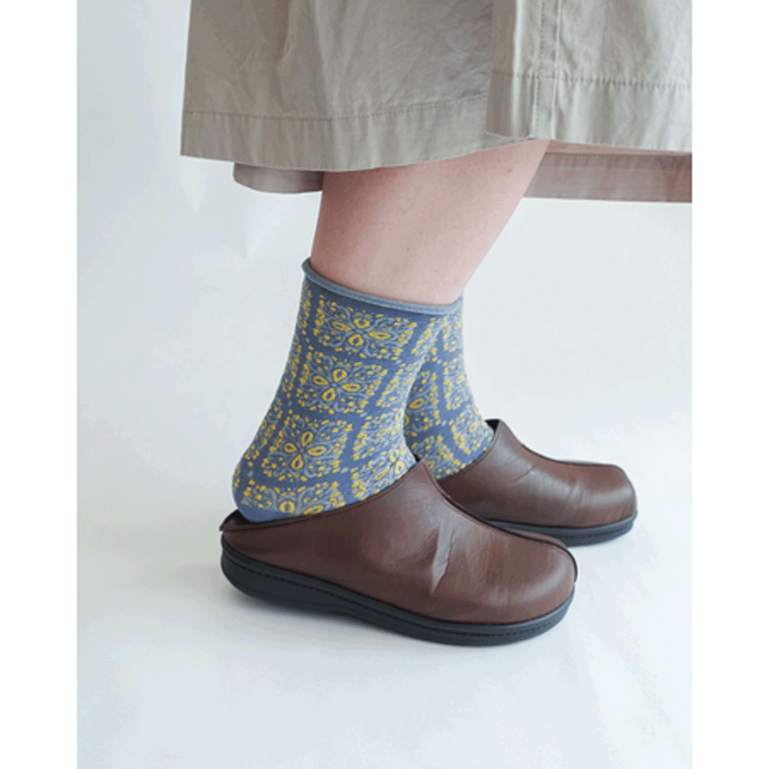 カカト付サンダル 6880 - 画像3