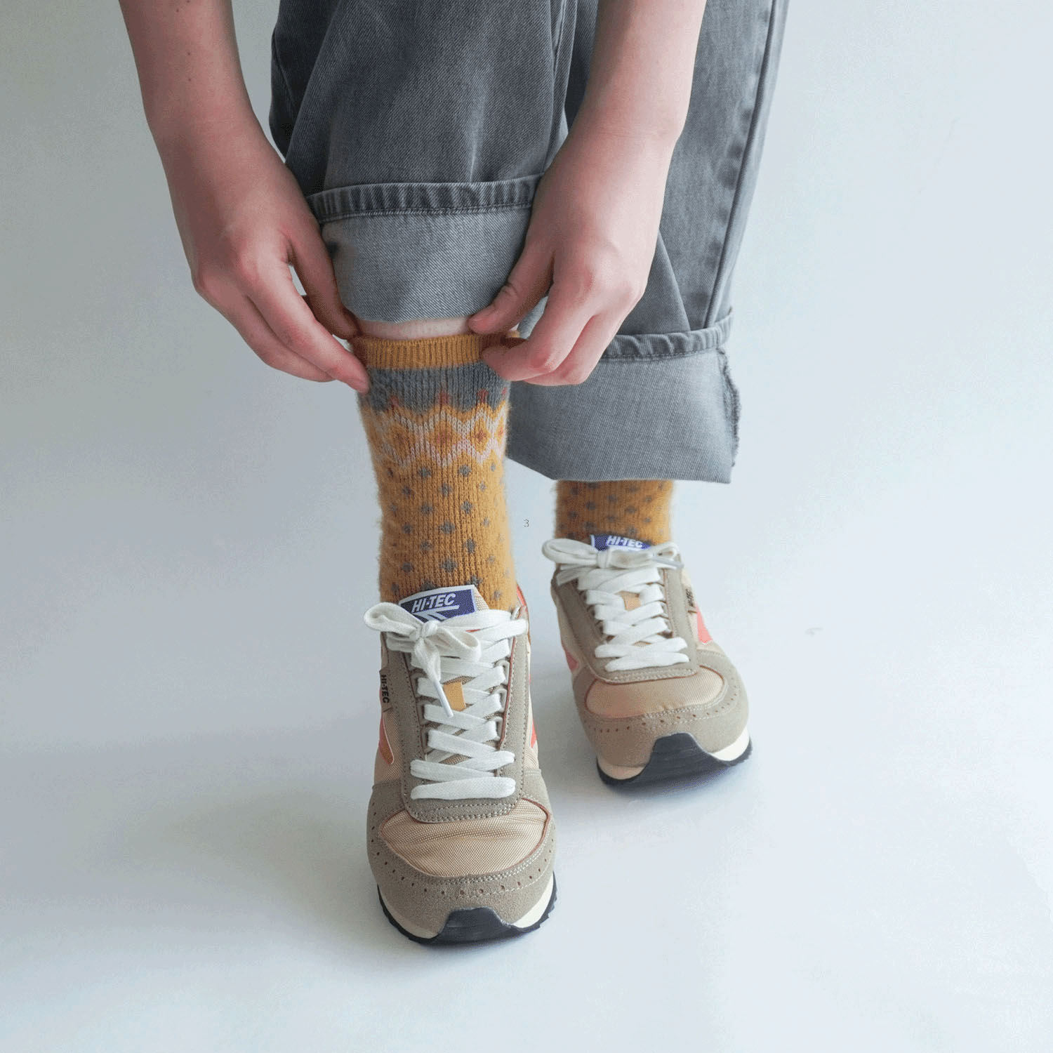 【ユニセックスサイズ展開】HI－TEC TR001 SILVER SHADOW 40 - 画像2