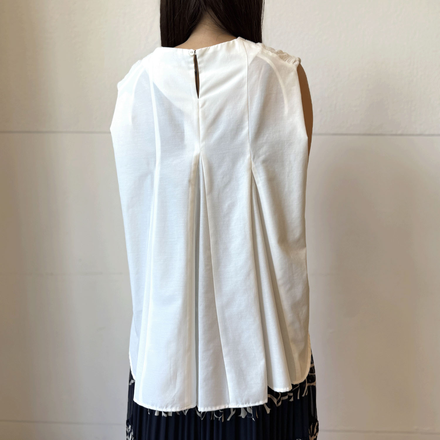 ハルズアミ バックフレアニットソー - 画像8