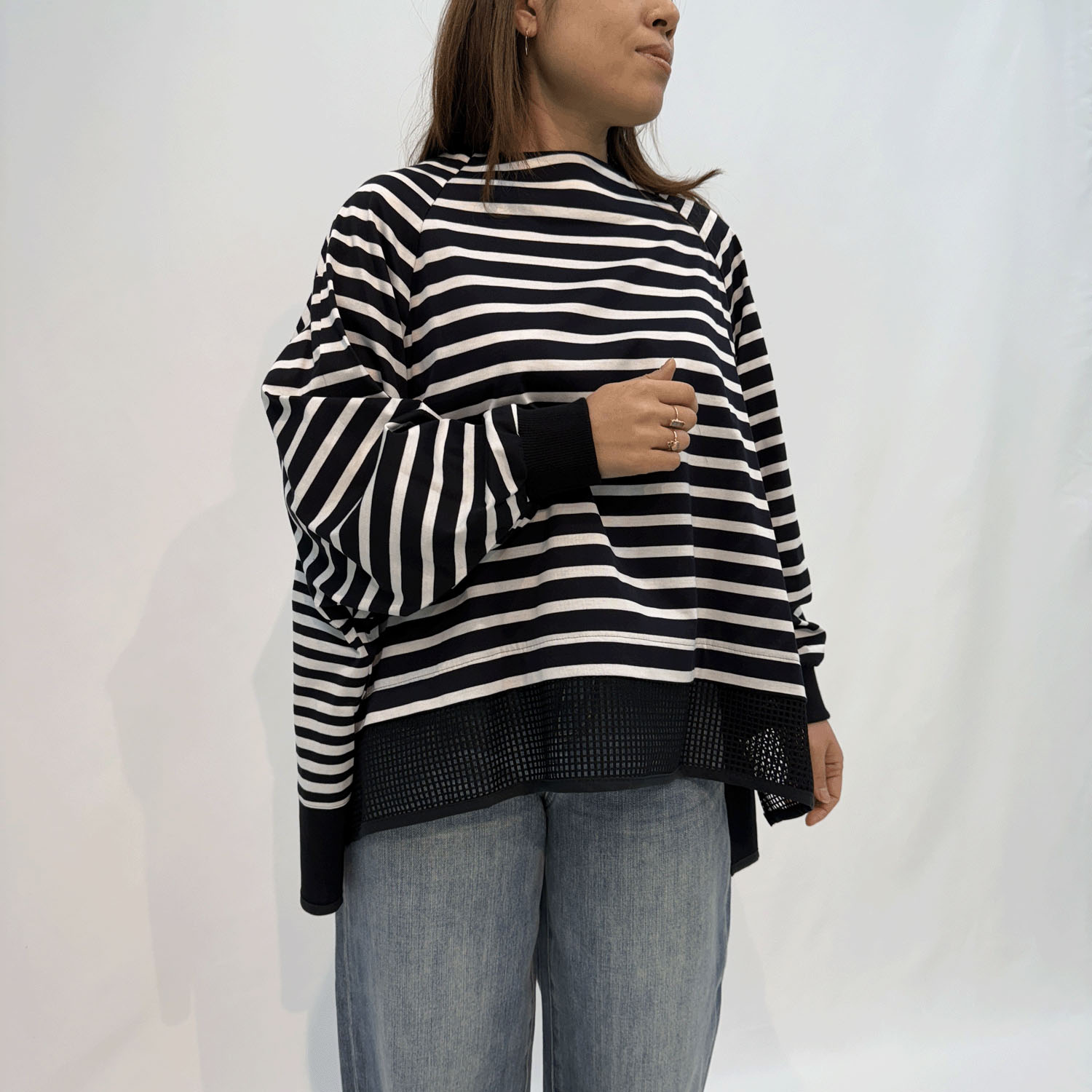 ハルズアミ メッシュヘムボーダーフレアプルオーバー - 画像2