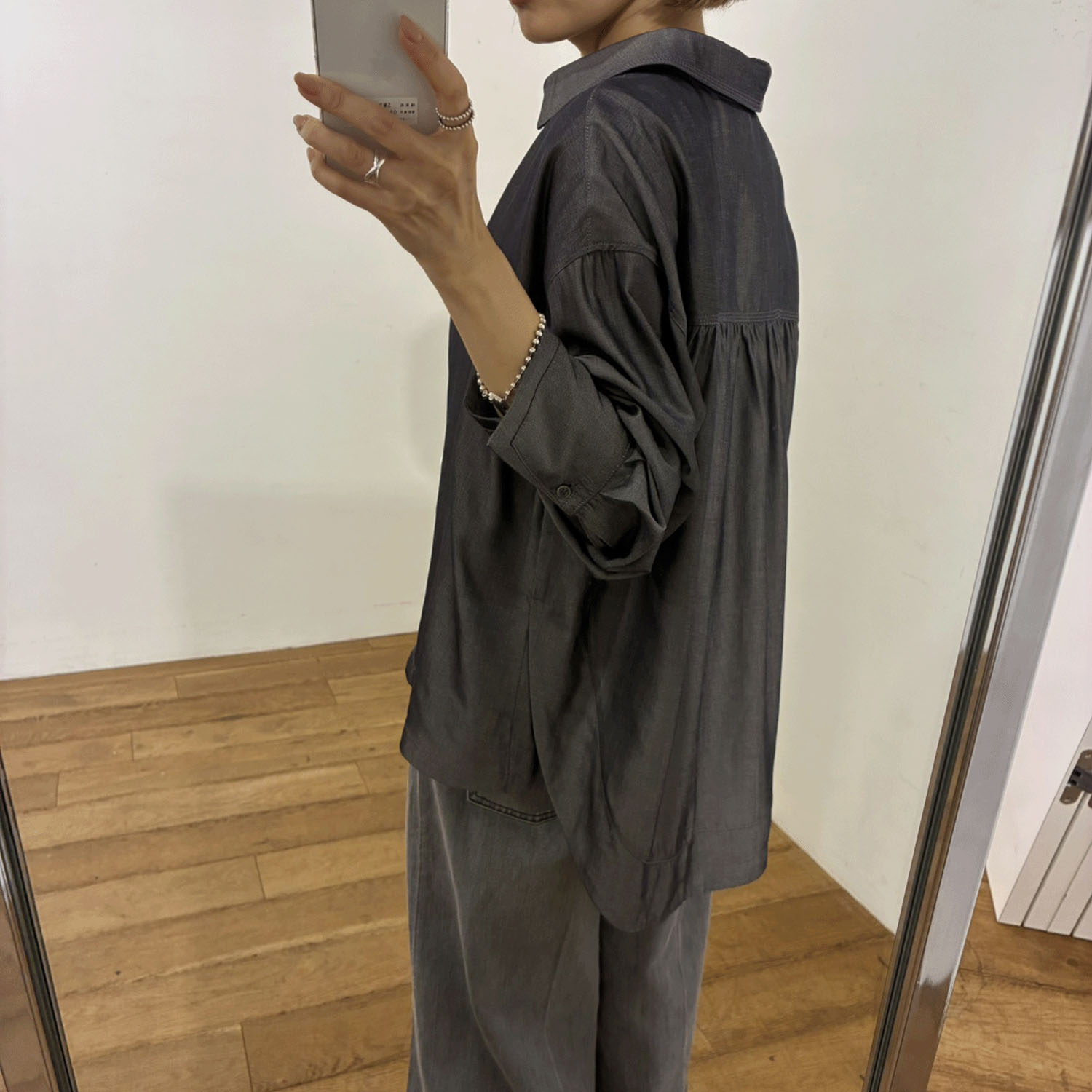 SEADRAKE ドゥシャンブレーブラウス - 画像4