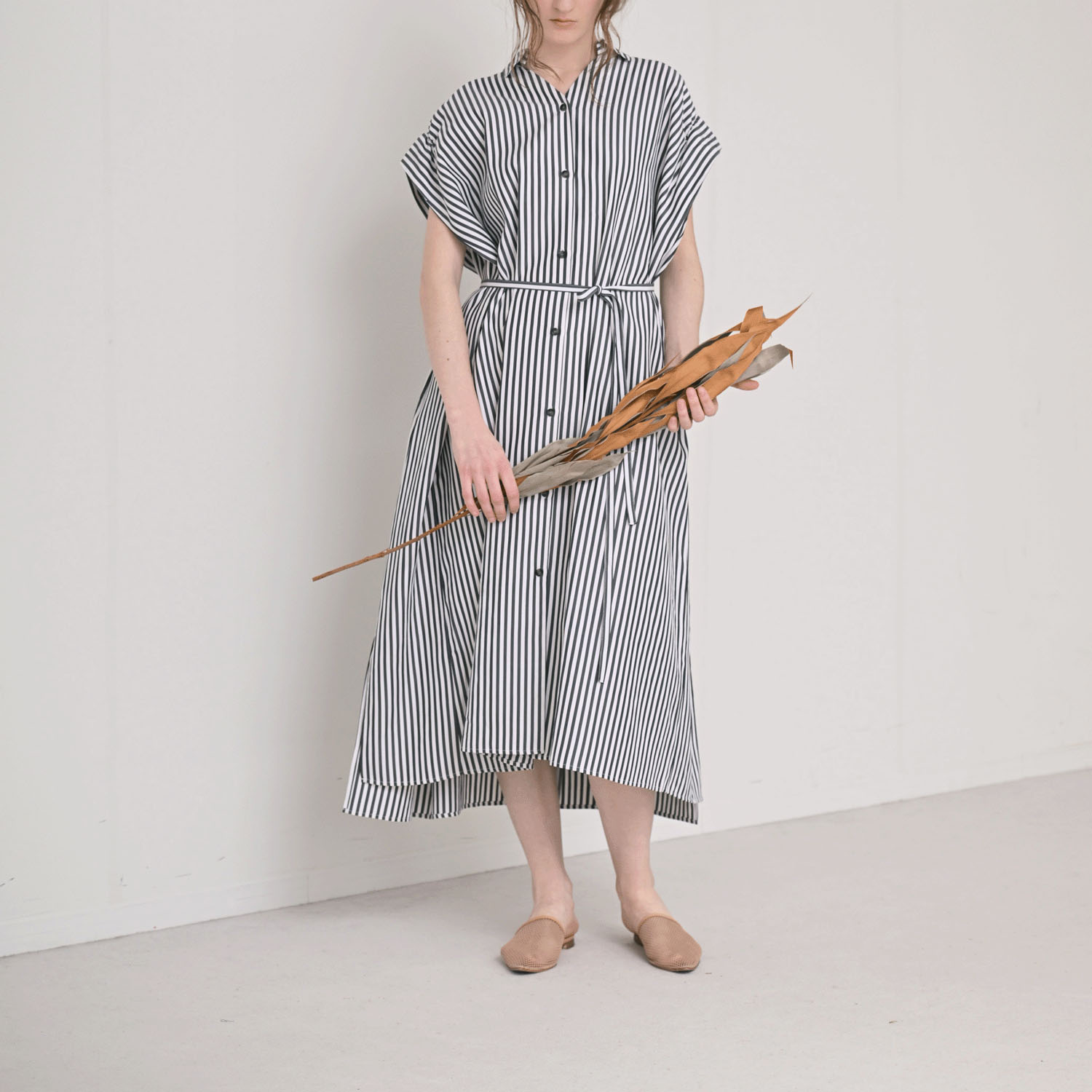 HERENCIA 前開きストライプワンピース