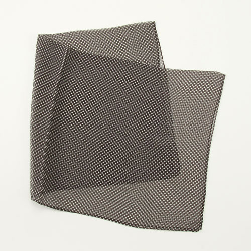 【5／15～価格変更あり】日本製 ピンドットシルクスカーフ 52×52 - 画像3