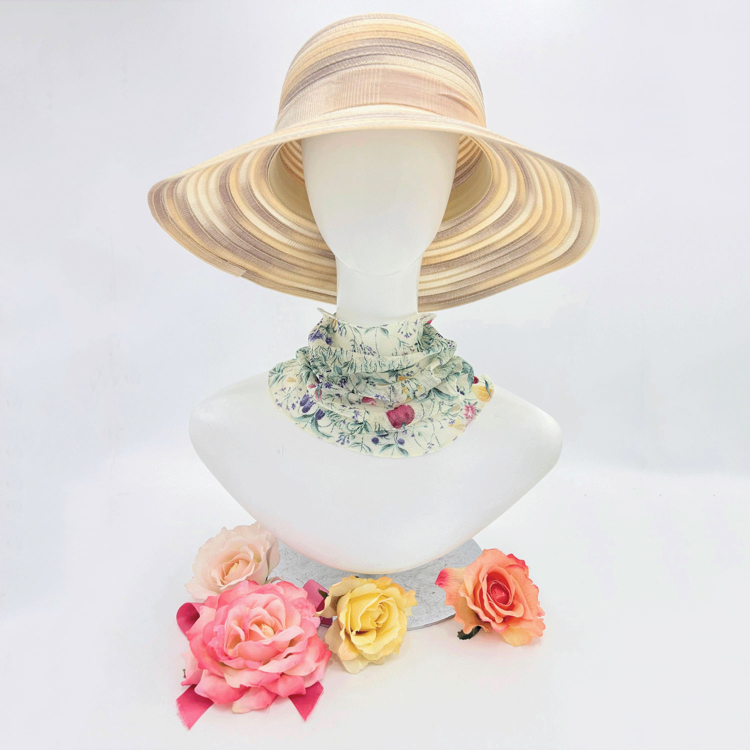 絹・ネックカバー柄