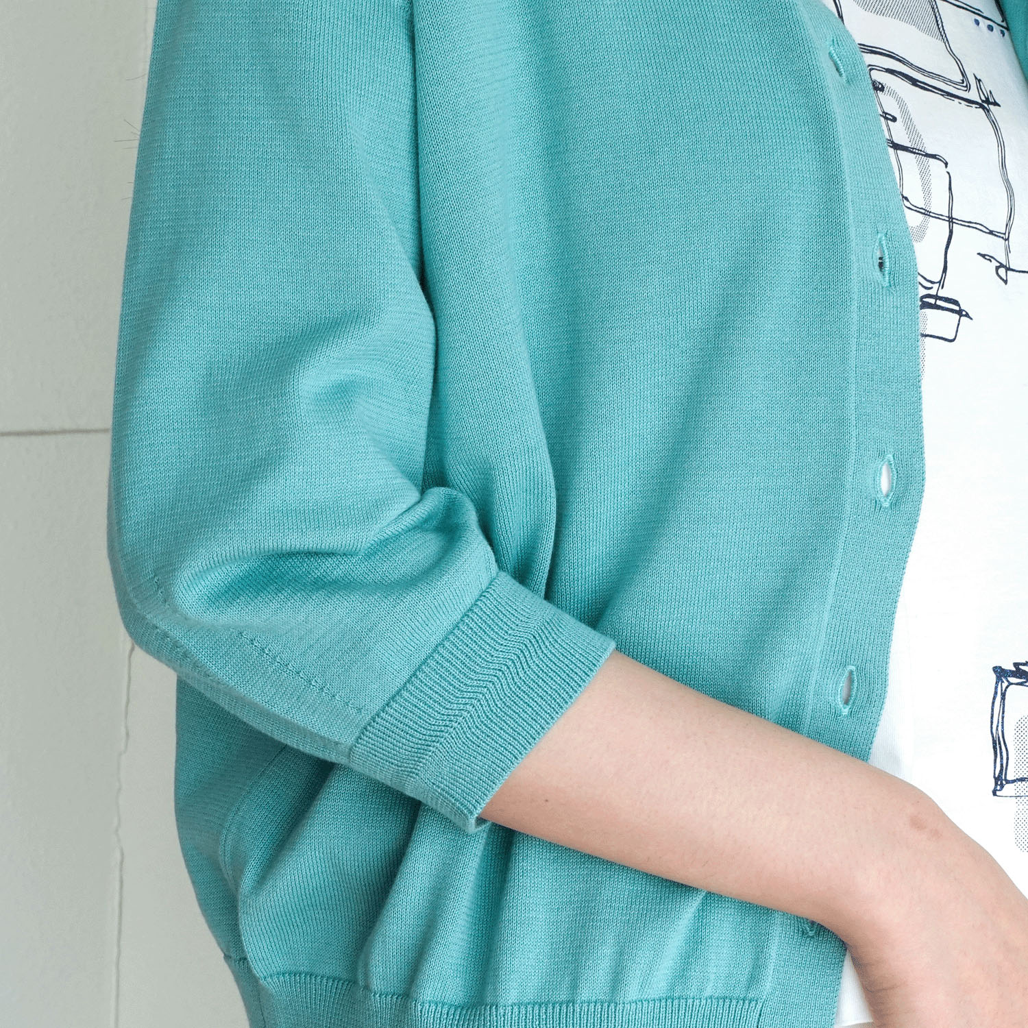 スビンコットン丸首六分袖カーディガン - 画像4