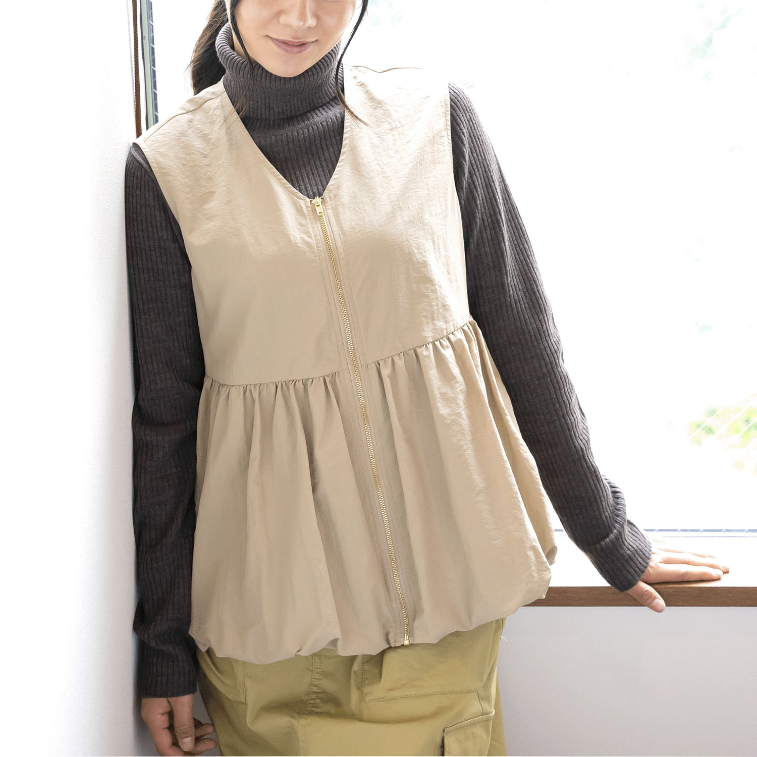 【＋me】ペプラムジレ - 画像1