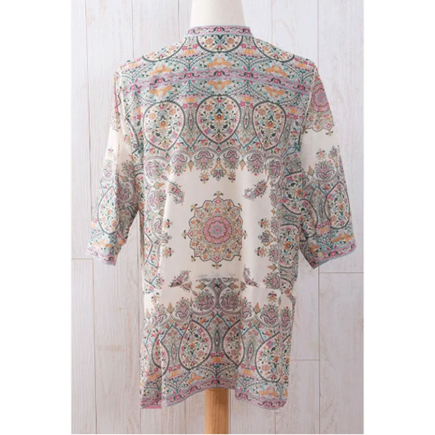 【ETONET限定】シルクロード スタンド裾ヘム脇下り七分袖ブラウス カシミール - 画像13