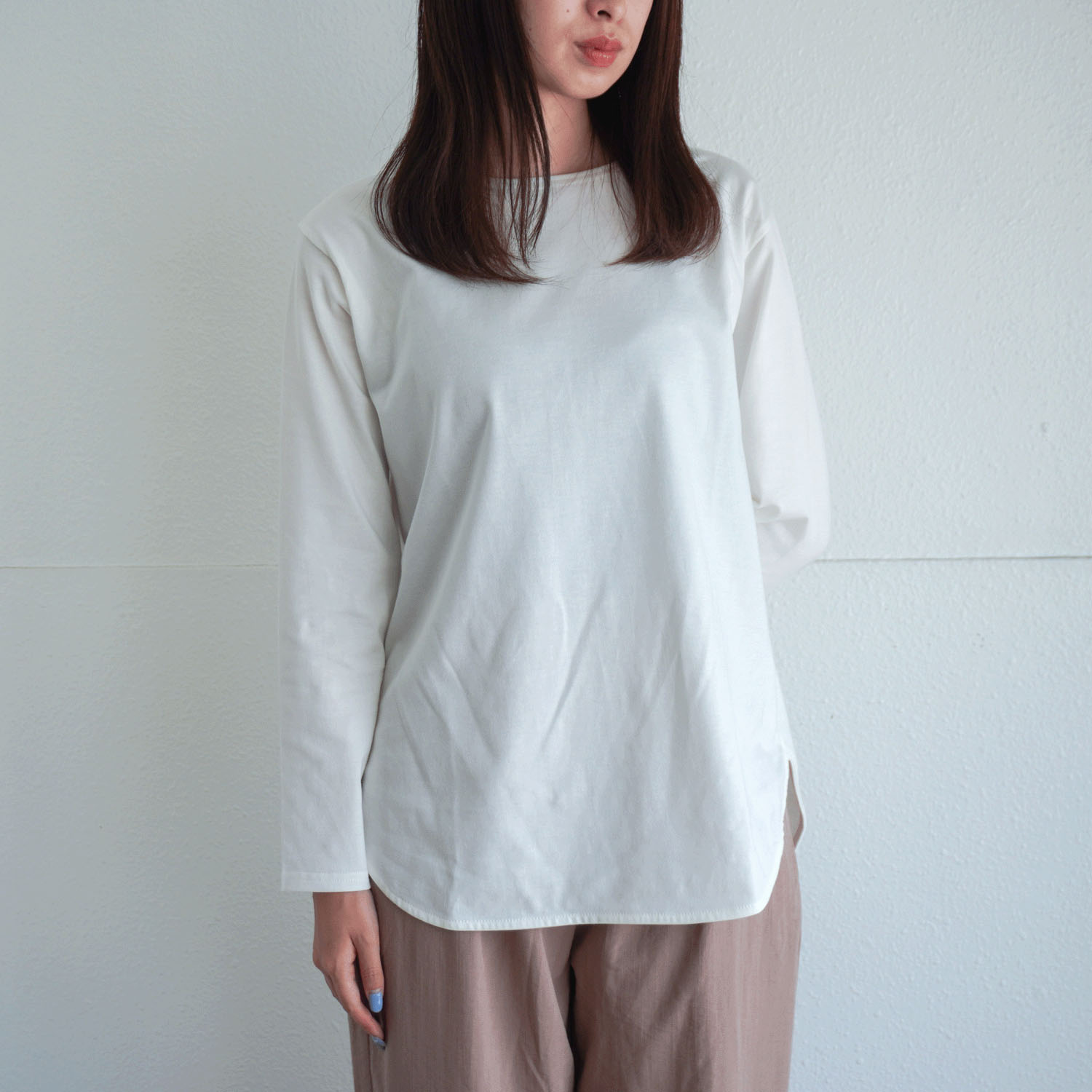 【InstaLive】futsuの 裾ラウンドカットソー - 画像5