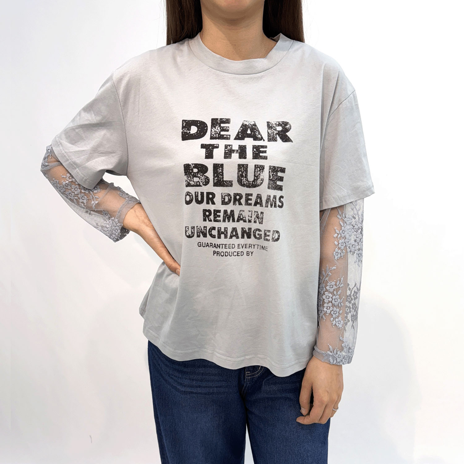 プリント袖レース使い