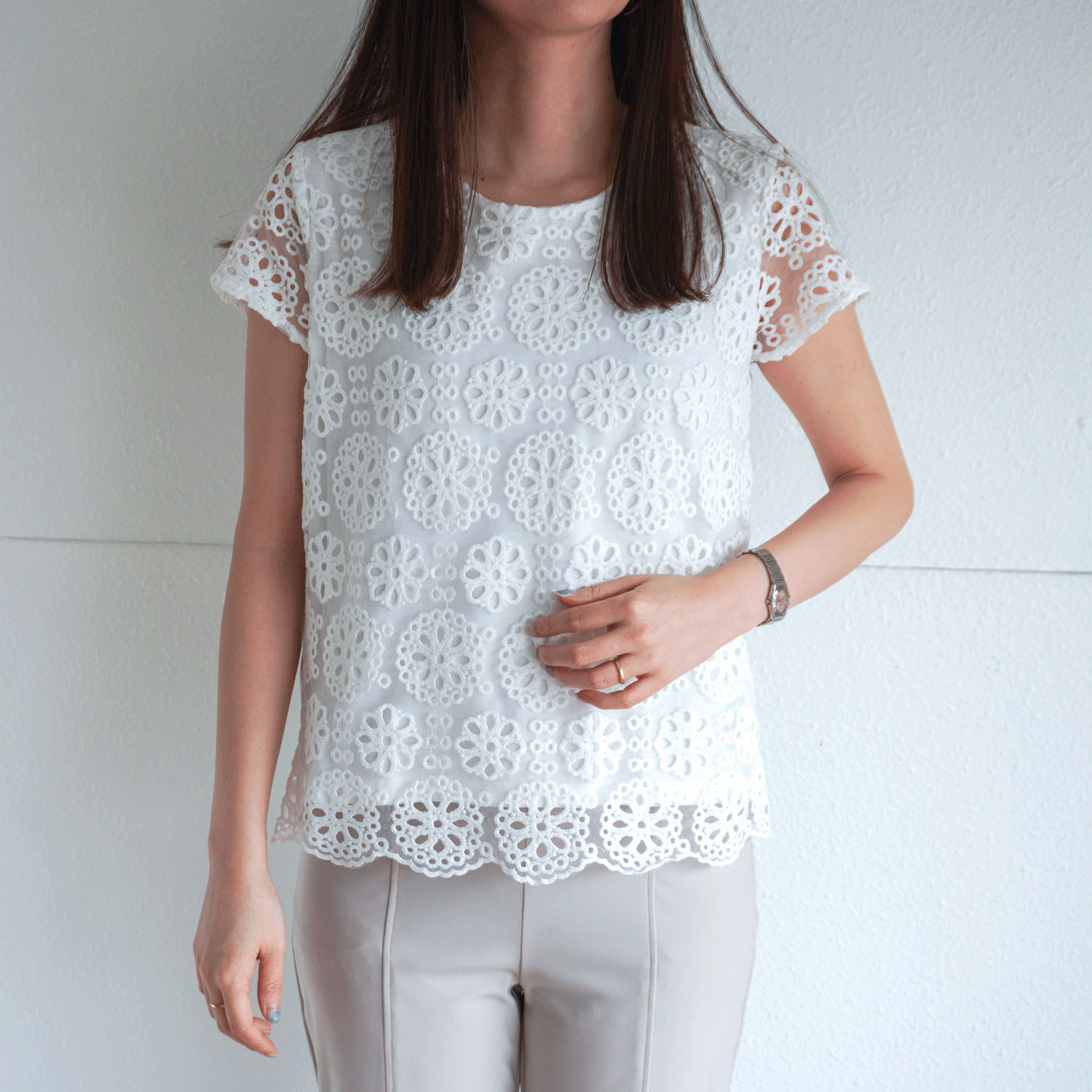 刺繍レースカットソー - 画像1