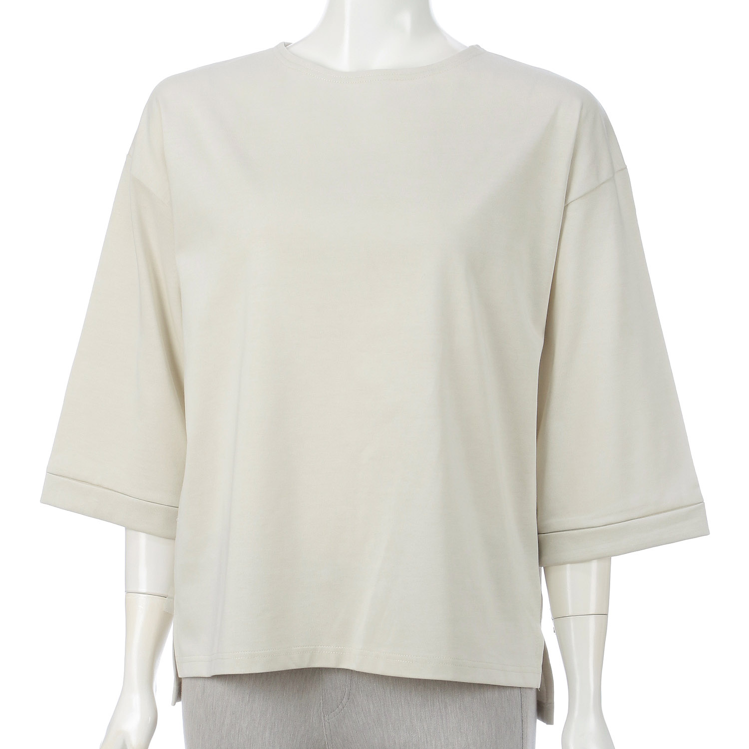 ターンバックプルオーバー