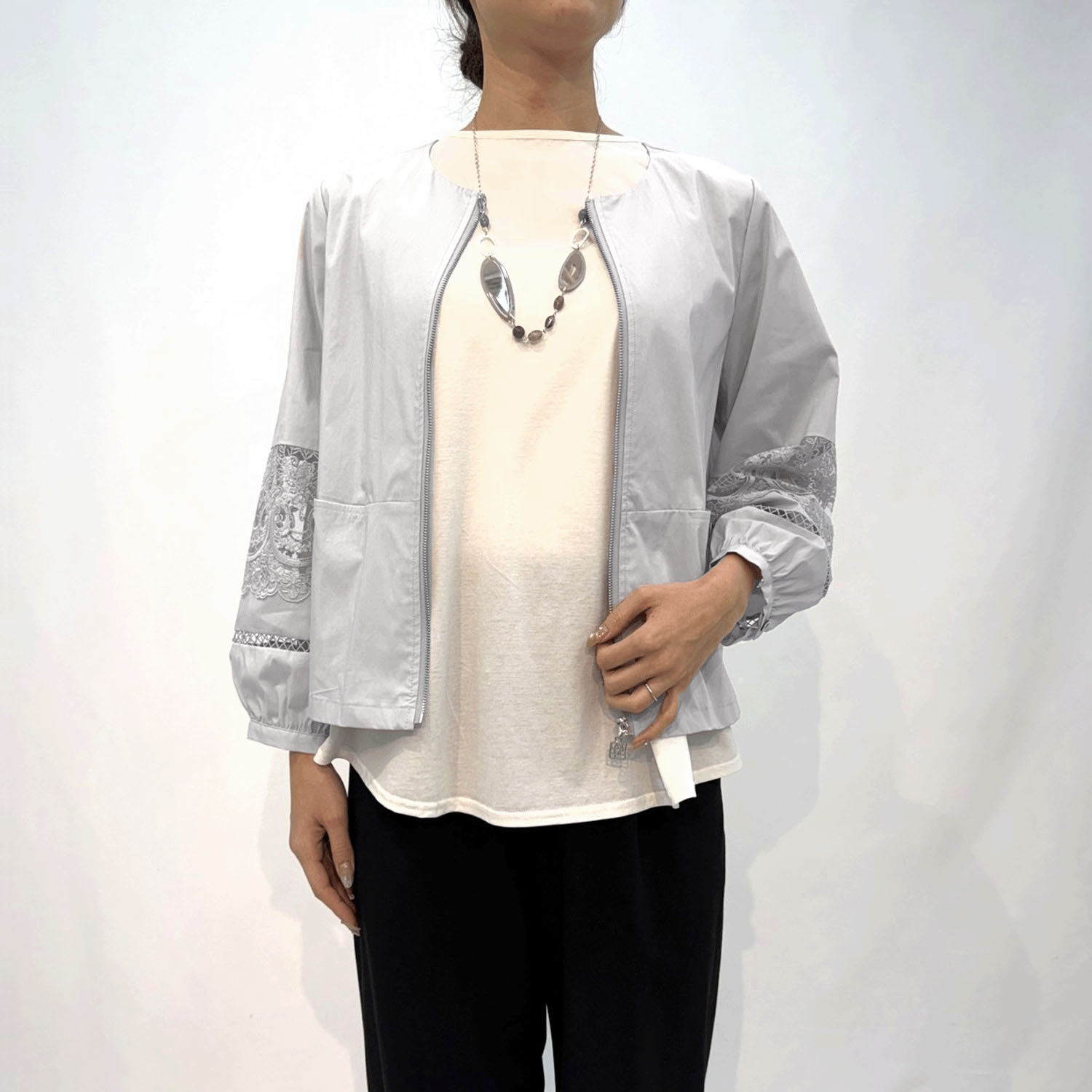 レース使いジャケット - 画像2