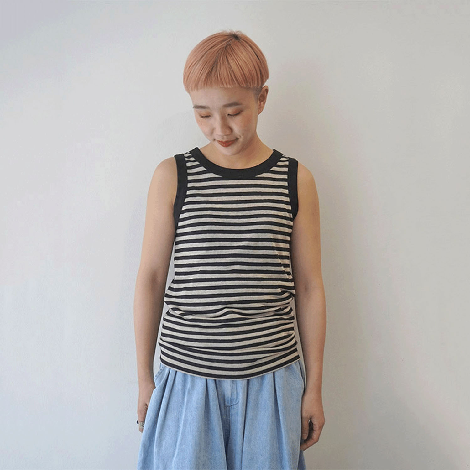 mao made スタンダード細しましまタンクトップ - 画像1