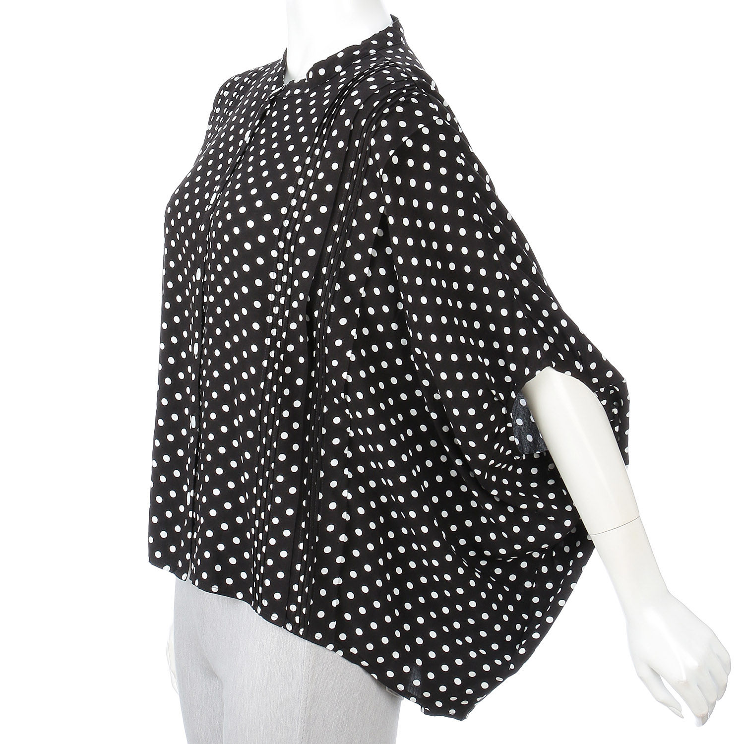 ubasoku バンドカラー縦ピンタック加工本貝釦水玉プルオーバー - 画像7