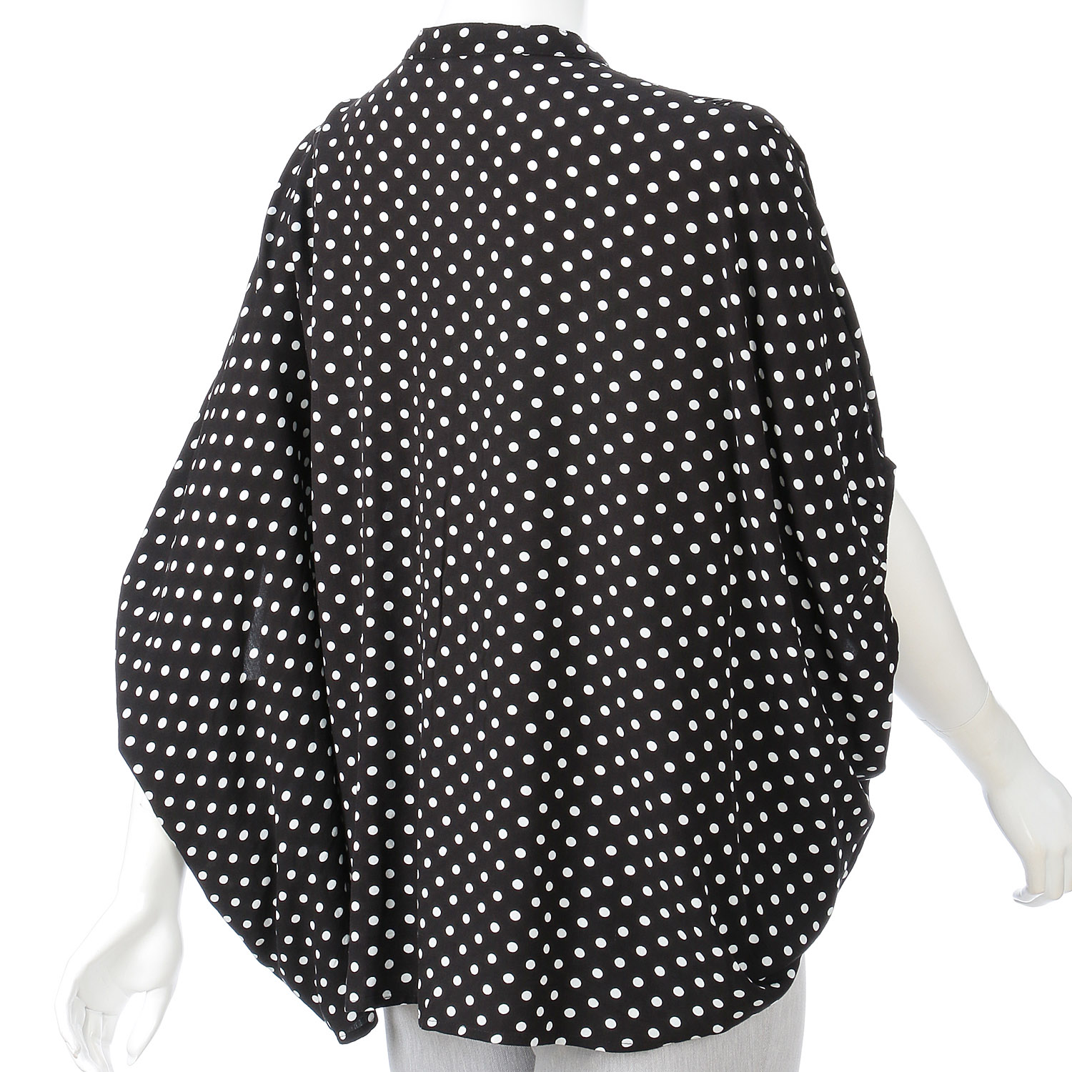 ubasoku バンドカラー縦ピンタック加工本貝釦水玉プルオーバー - 画像8