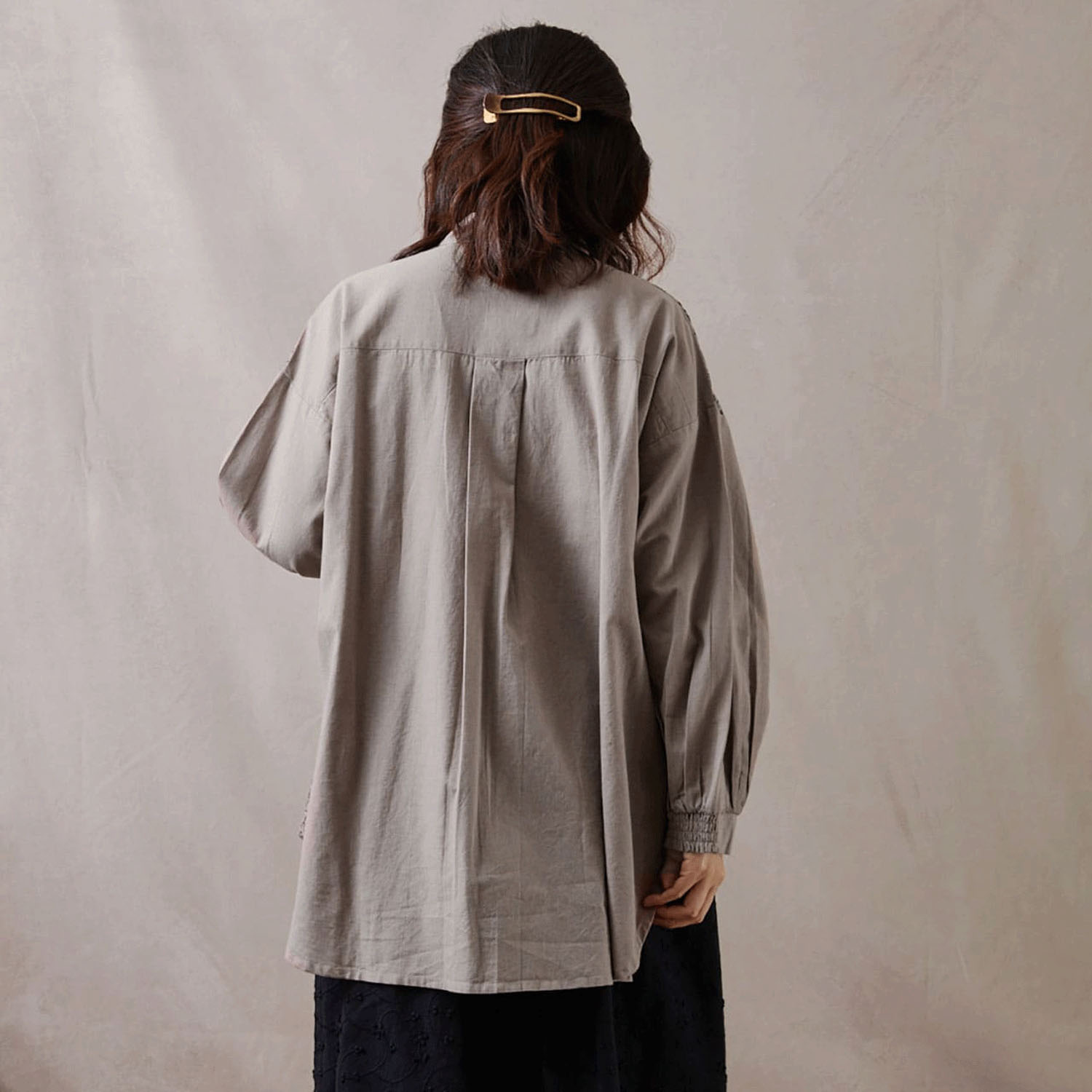 teMite フロント刺繍シャツチュニック - 画像4