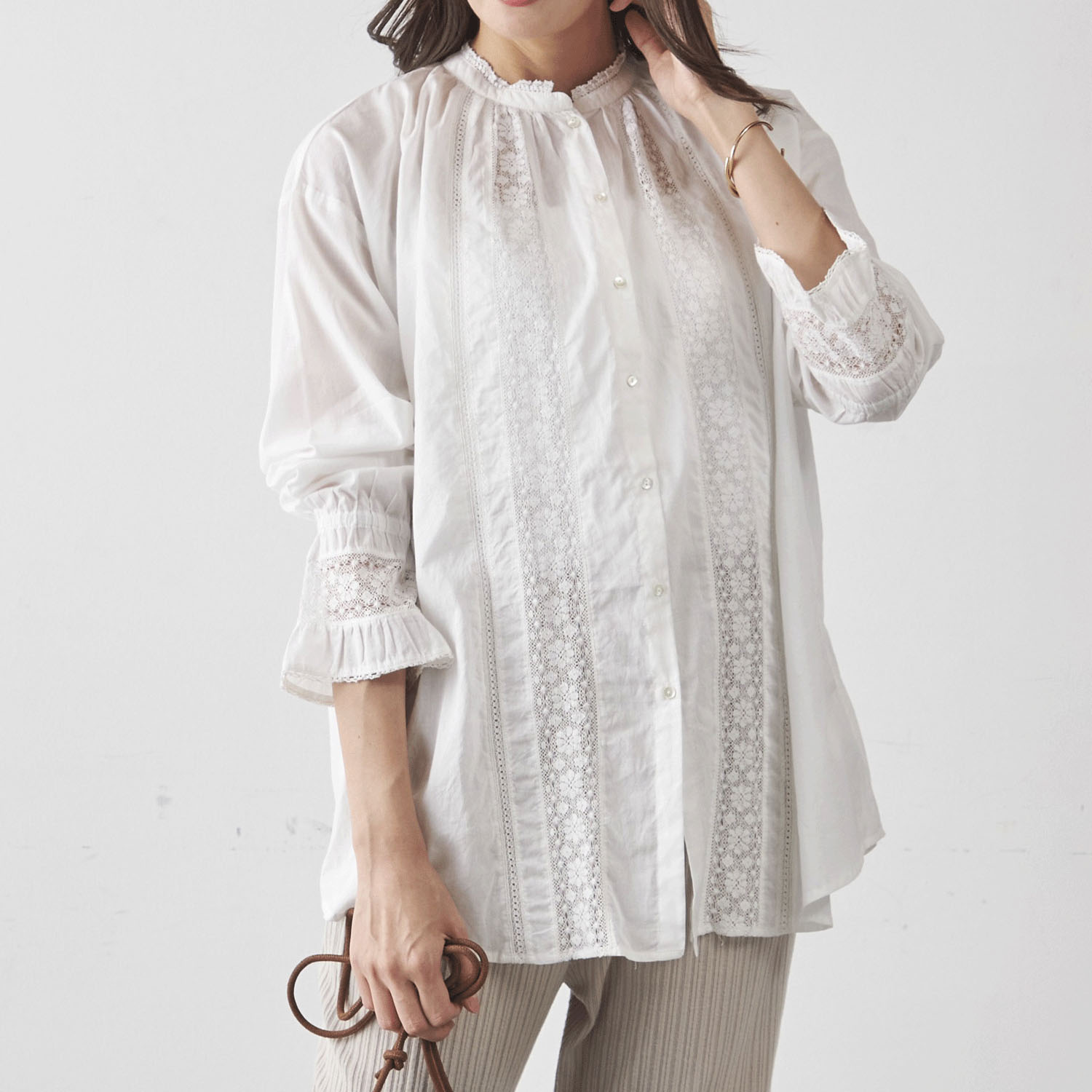 Fanaka レースフリルカフスブラウス - 画像1