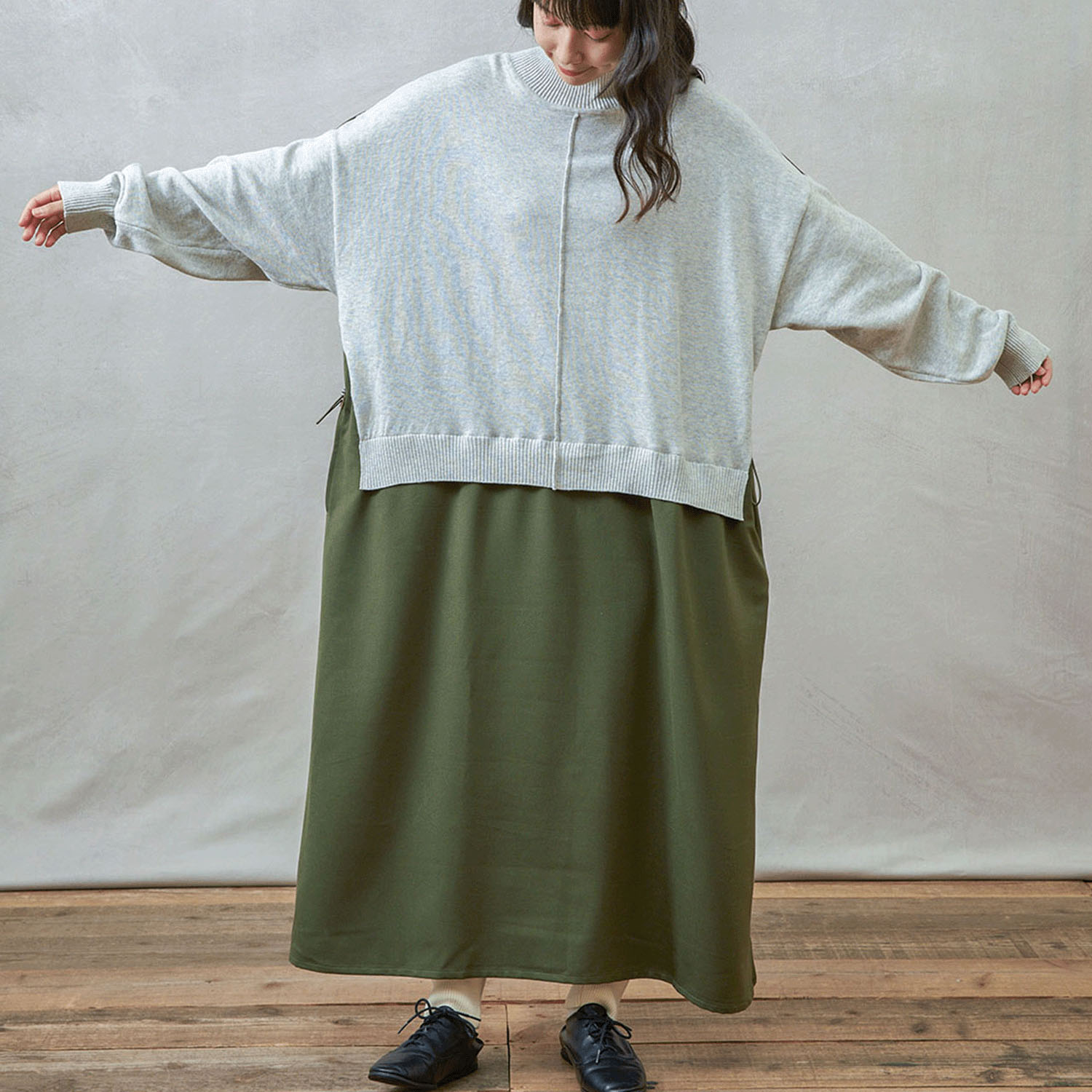 【Insta Live】teMite ニット×布帛ドッキングワンピース - 画像16