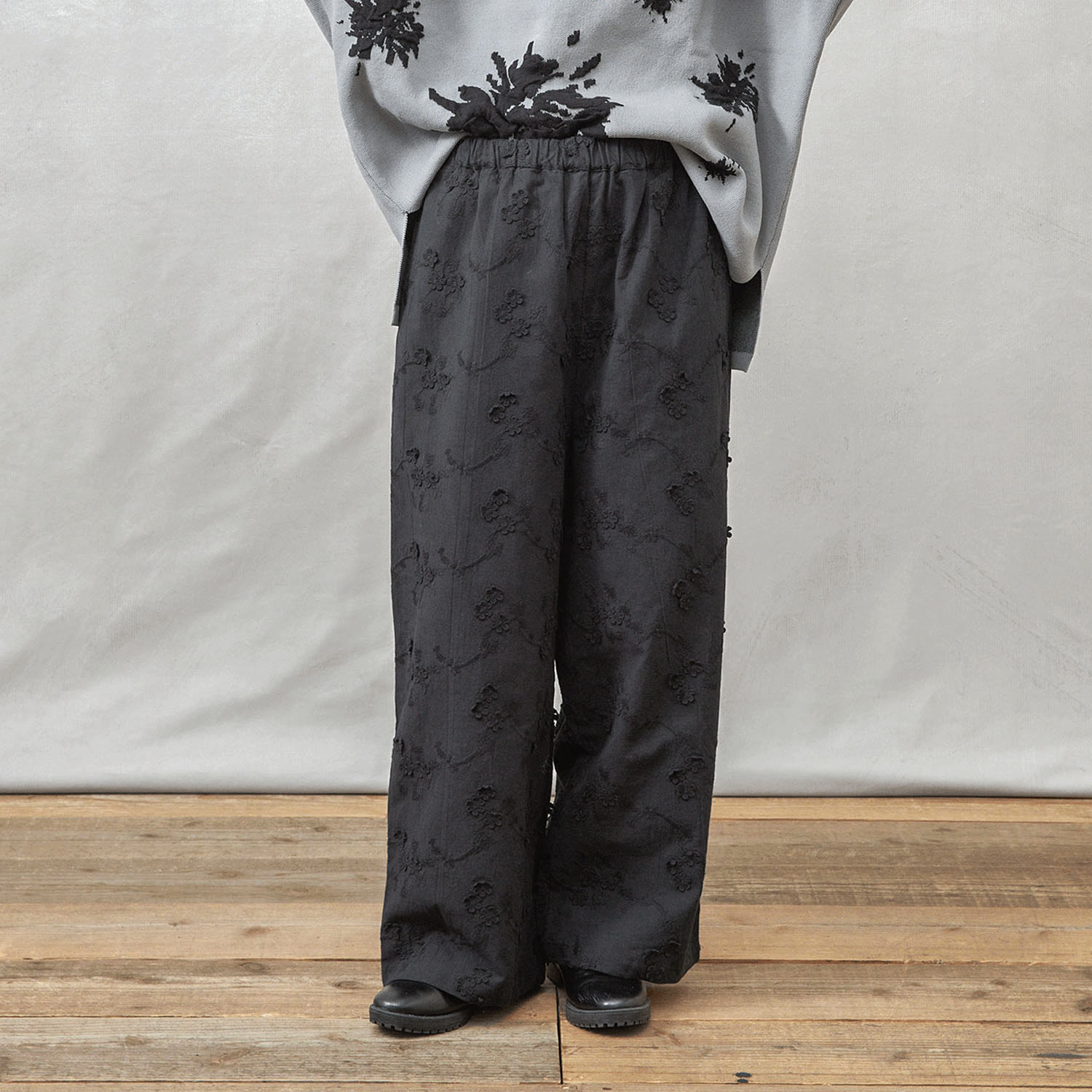 teMite 立体刺繍ワイドパンツ - 画像6