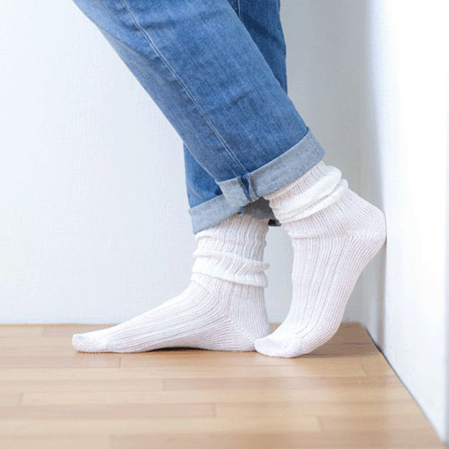 【ETONET限定】HUMMING BIRD リネンゆるハイソックス - 画像3