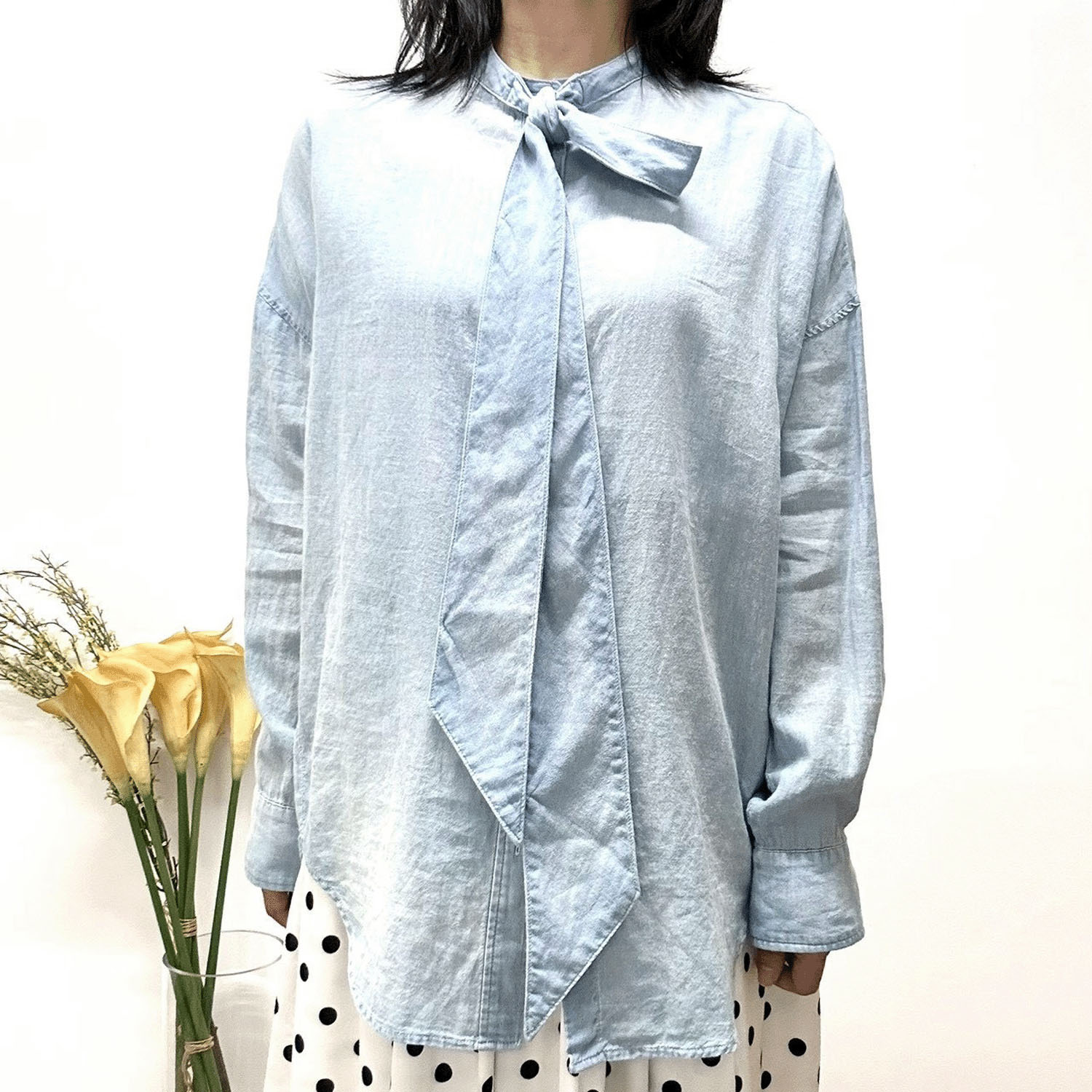 MONiLE シアーデニムボータイブラウス - 画像2