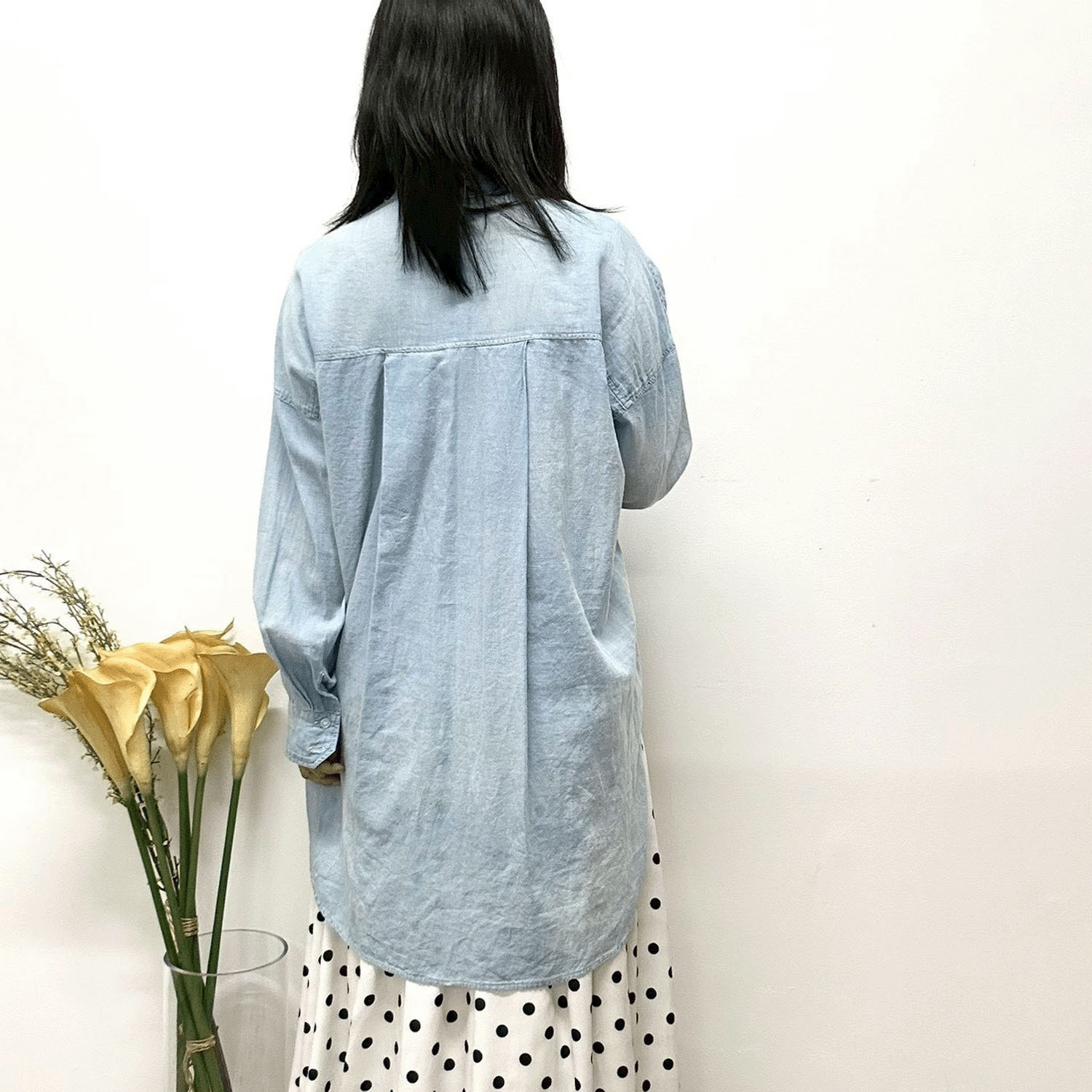 MONiLE シアーデニムボータイブラウス - 画像6