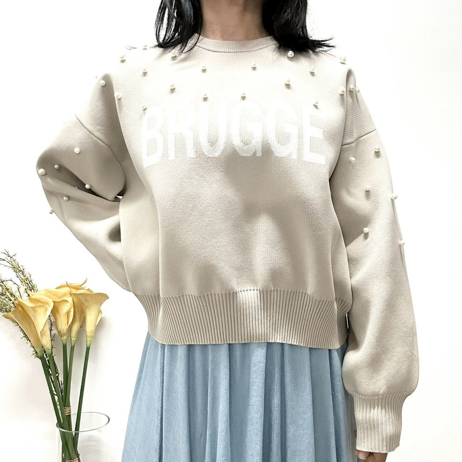 MONiLE パール付きロゴジャカードニット