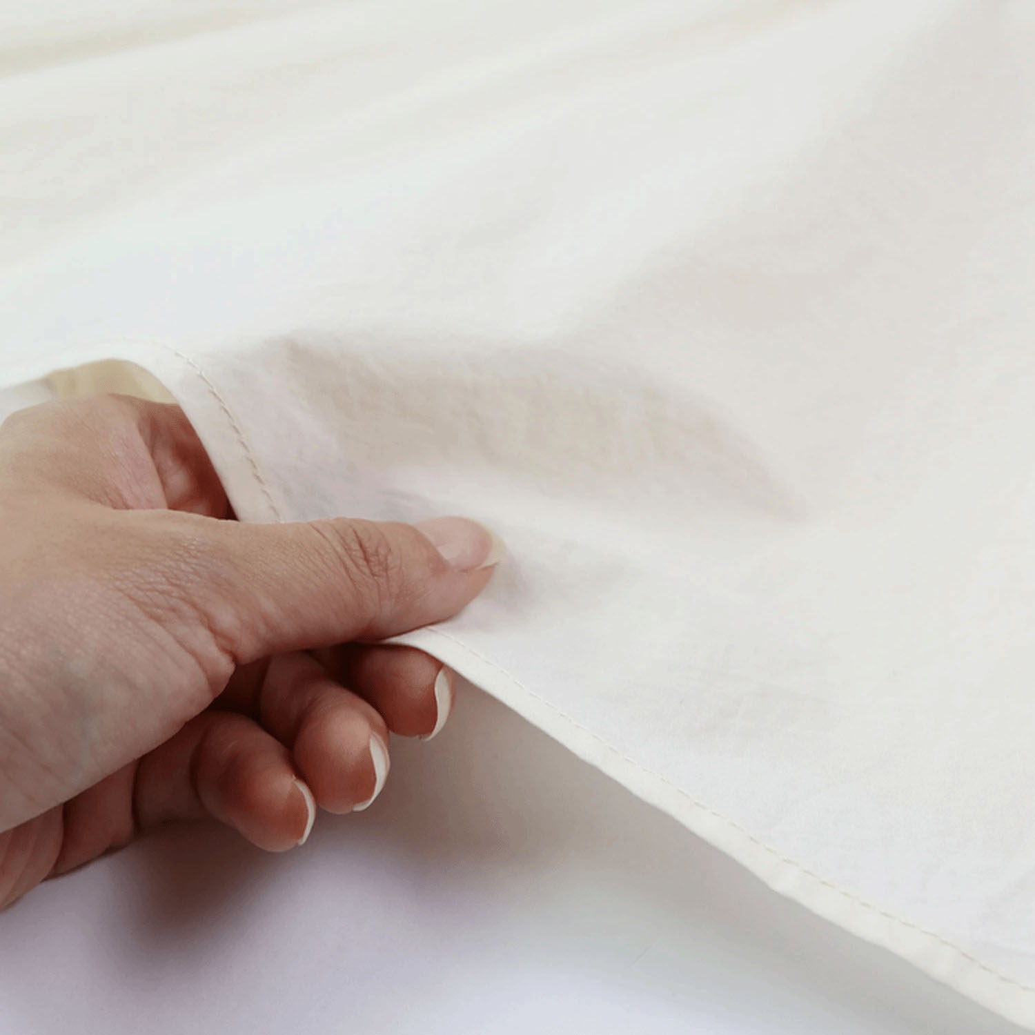 Brown＆Street Vネックペプラムシャツ - 画像16