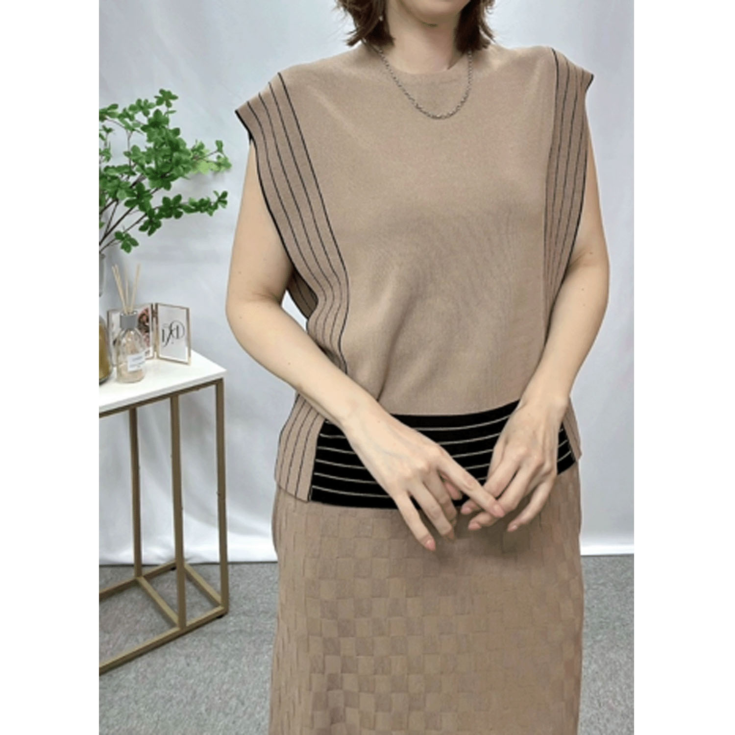 Dona Marie 配色ボーダーフレンチスリーブニットプルオーバー