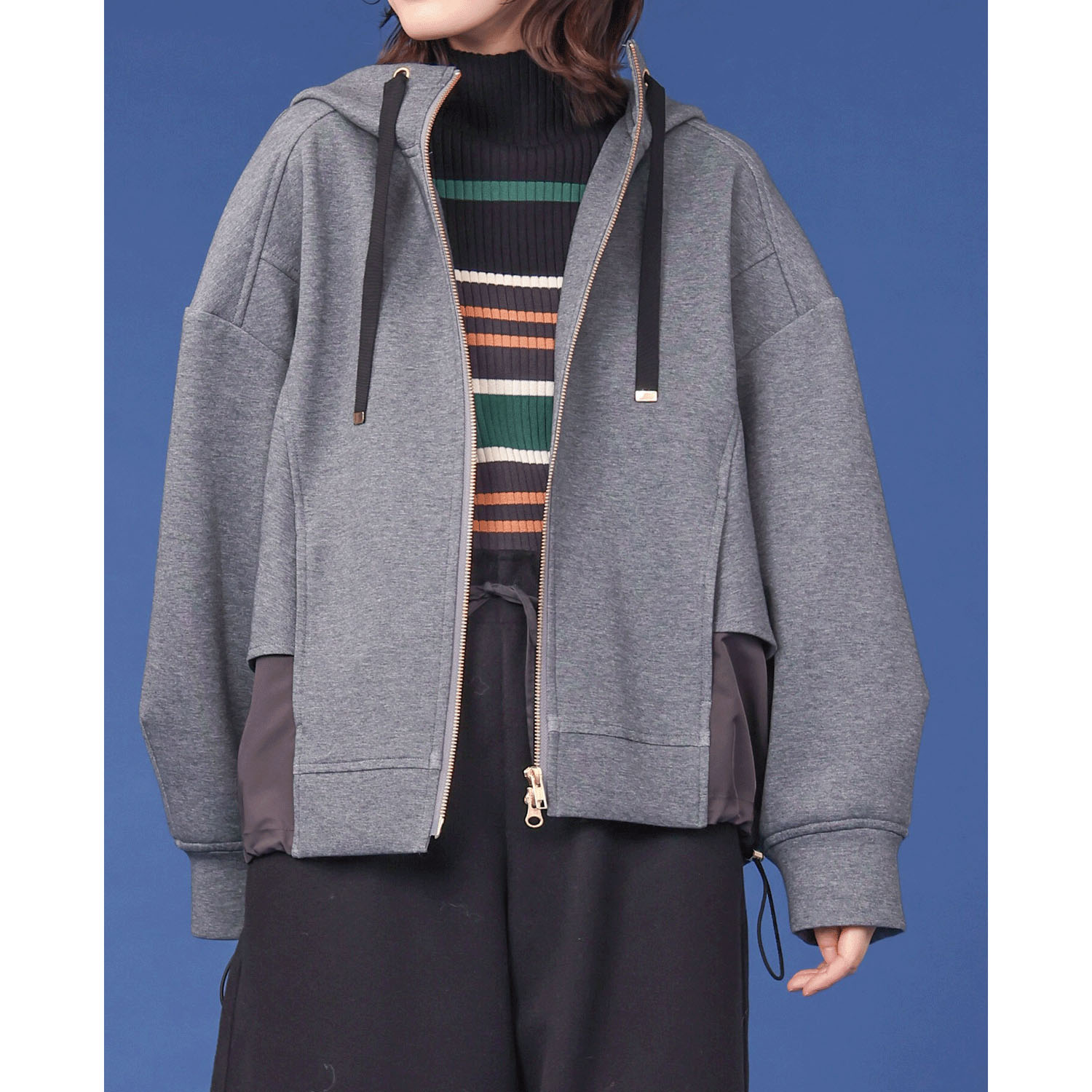 【Insta Live】trois ダンボールフーディーブルゾン