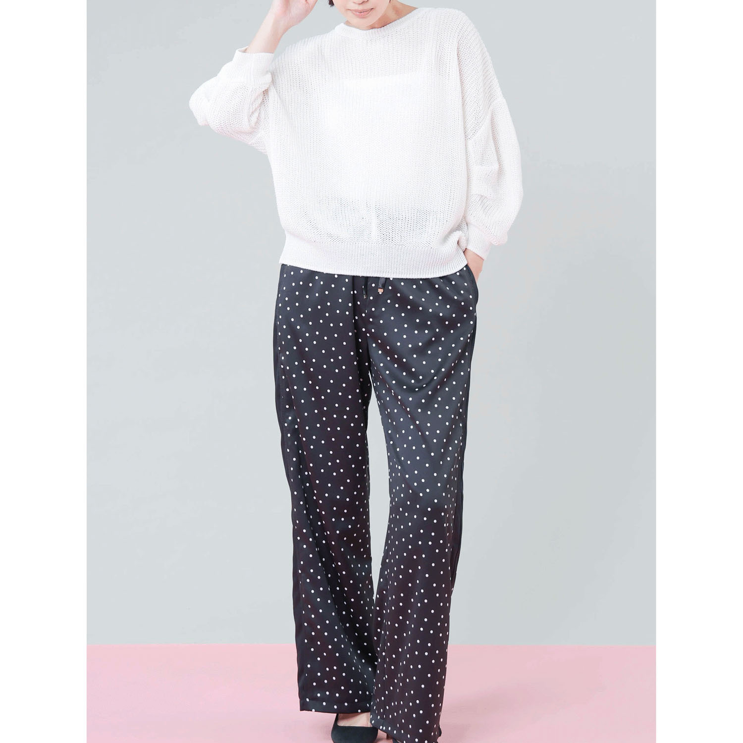 【Insta Live】trois 2WAYクルーネックプルオーバー - 画像5