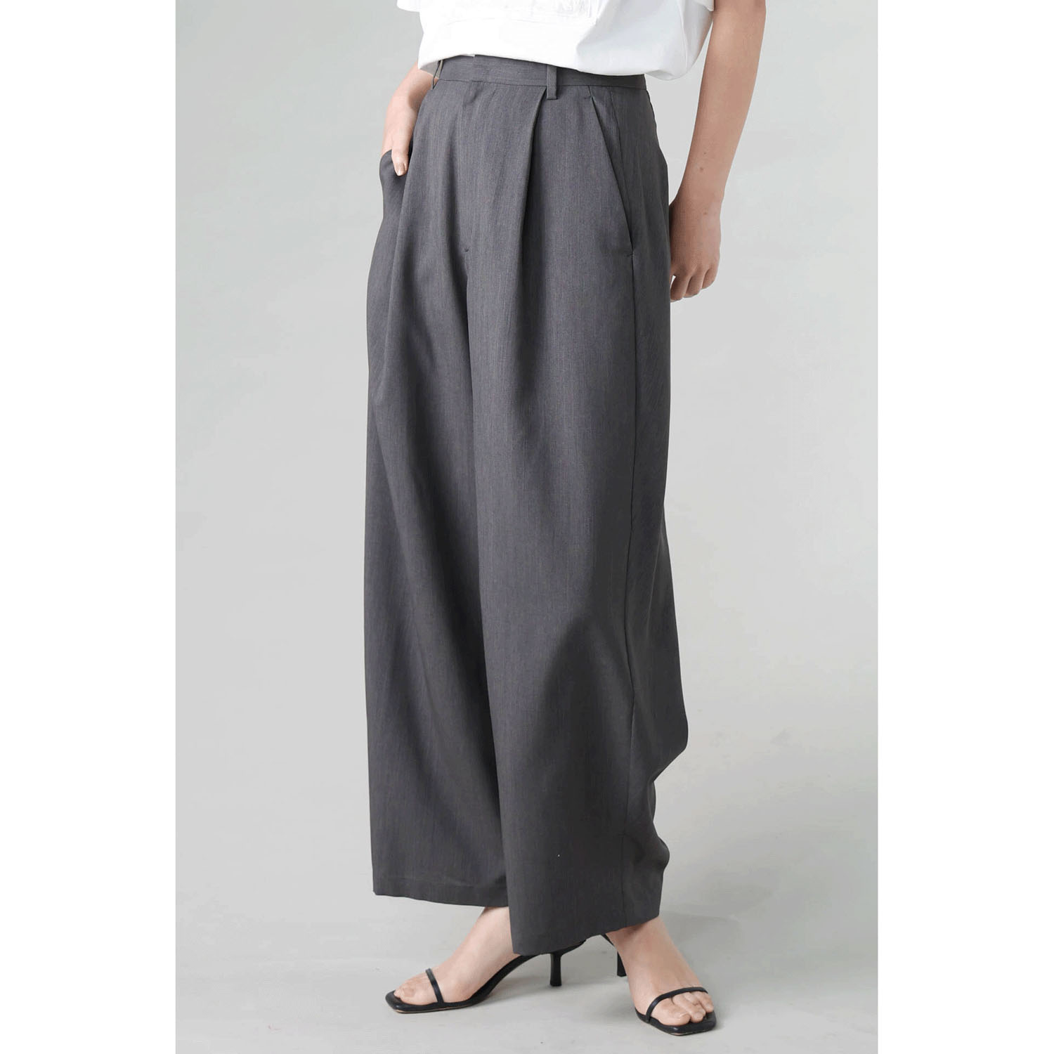 trois クロスストレッチパンツ - 画像1