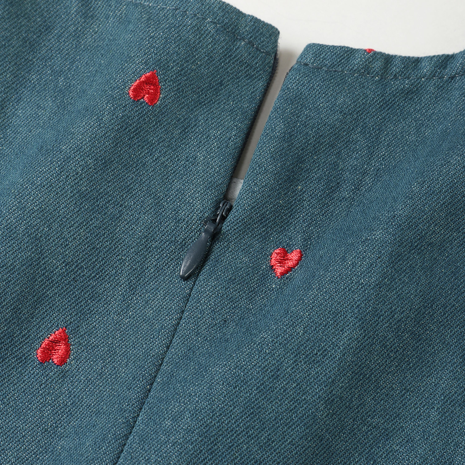 デニムミニハート刺繍ワンピース - 画像3