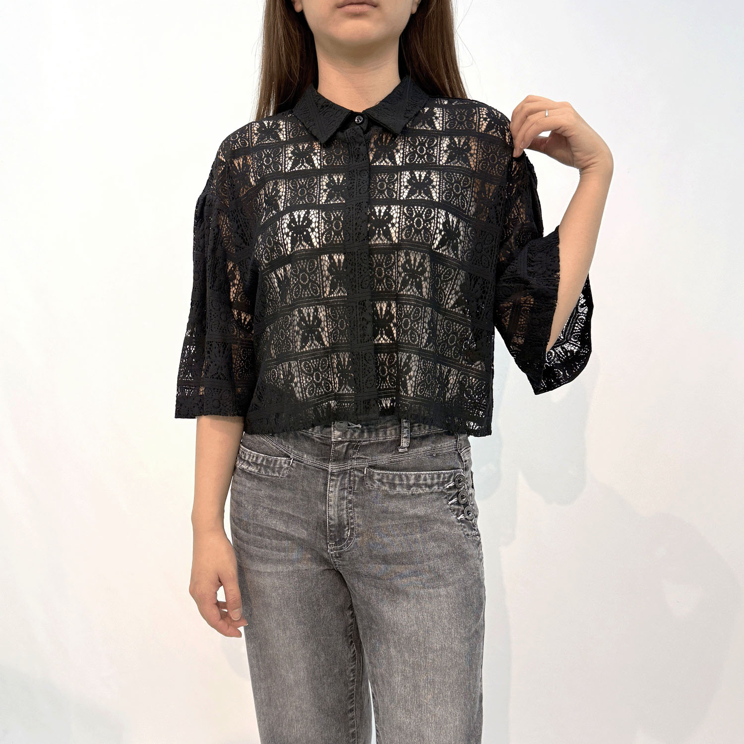 フレアスリーブショート丈シャツ