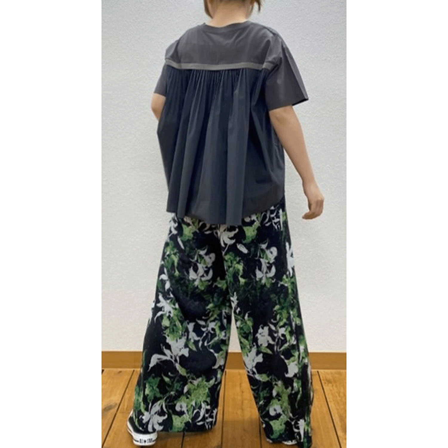 プリーツドッキング脇ファスナープルオーバー - 画像2