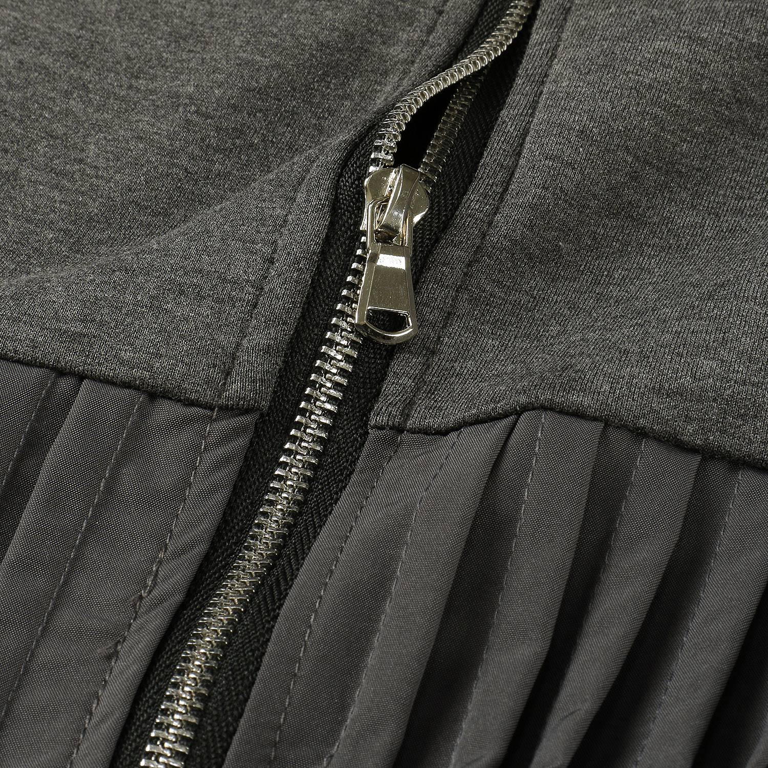 裾布帛タック切替えベスト - 画像4