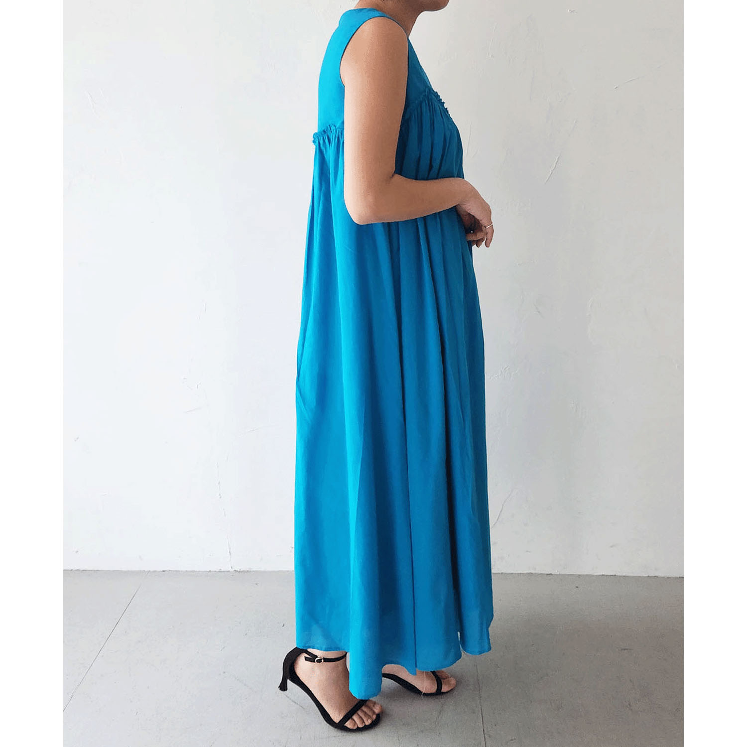 epidemique ギャザーノースリワンピース - 画像9