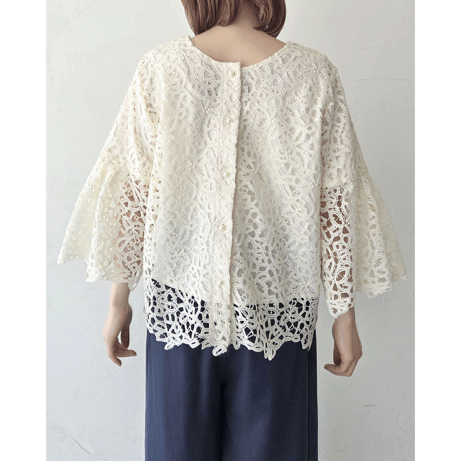 epidemique 2WAYレースブラウス - 画像2