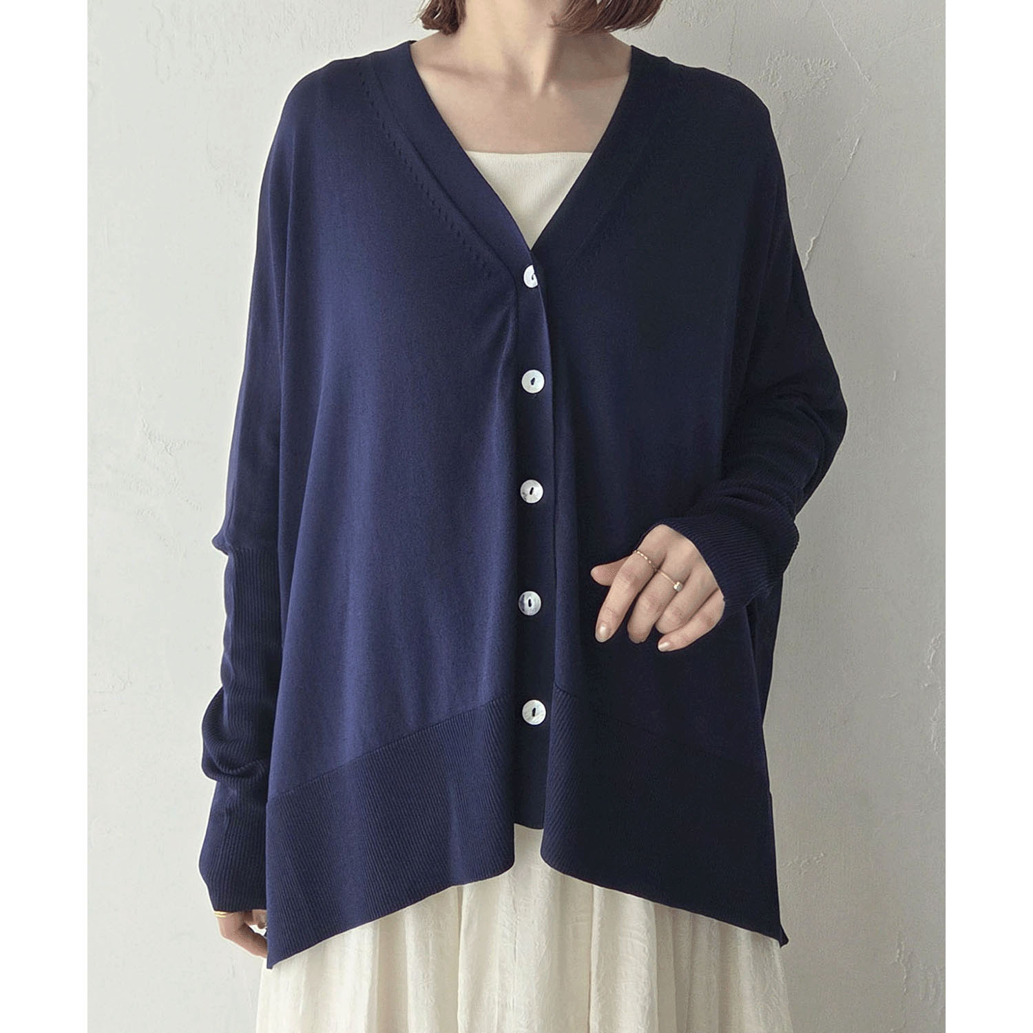 epidemique Vネックワイドカーディガン - 画像7