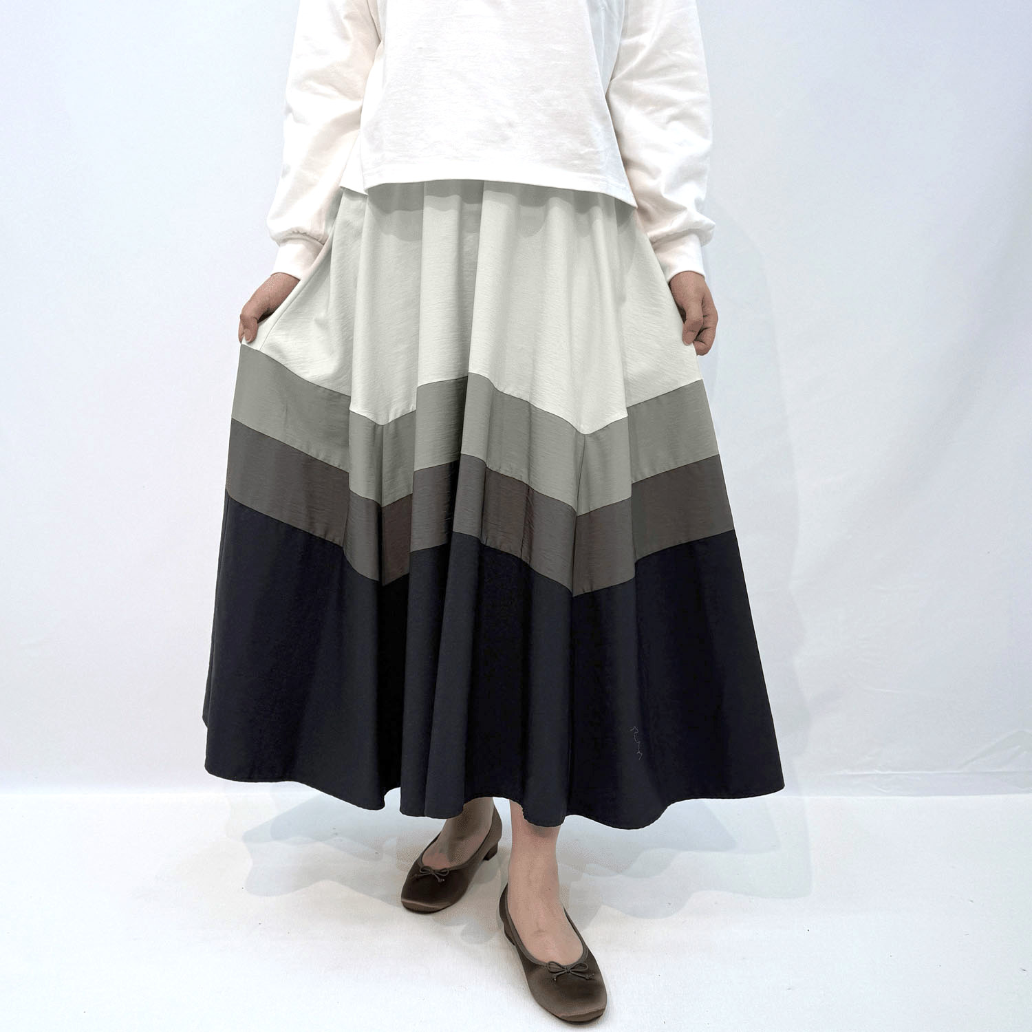 無地配色フレアースカート - 画像6