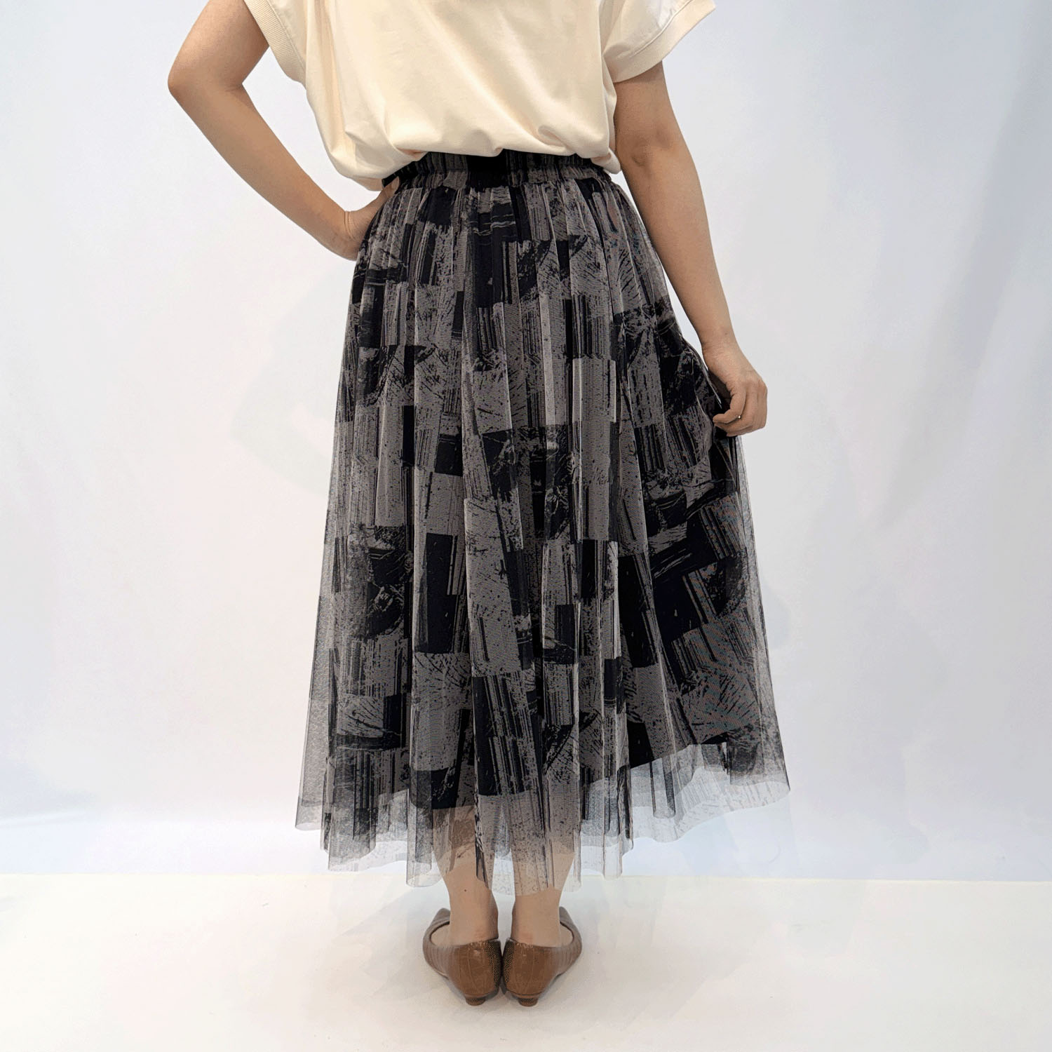 Jouir チュールプリントギャザースカート - 画像3